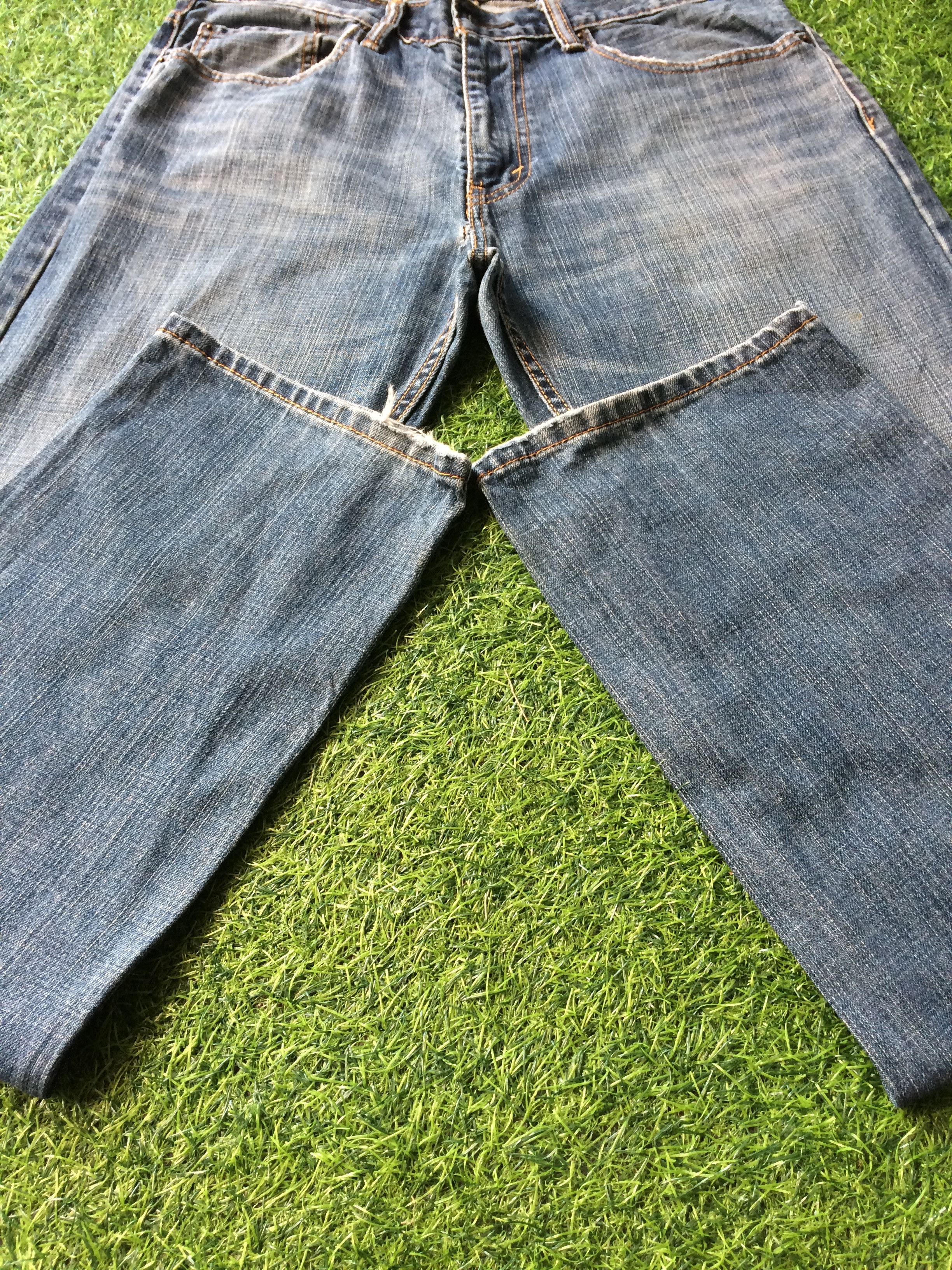 Levi's Vintage Distressed Levis 559 Jeans #B-659 Size US 33 - 7 Thumbnail