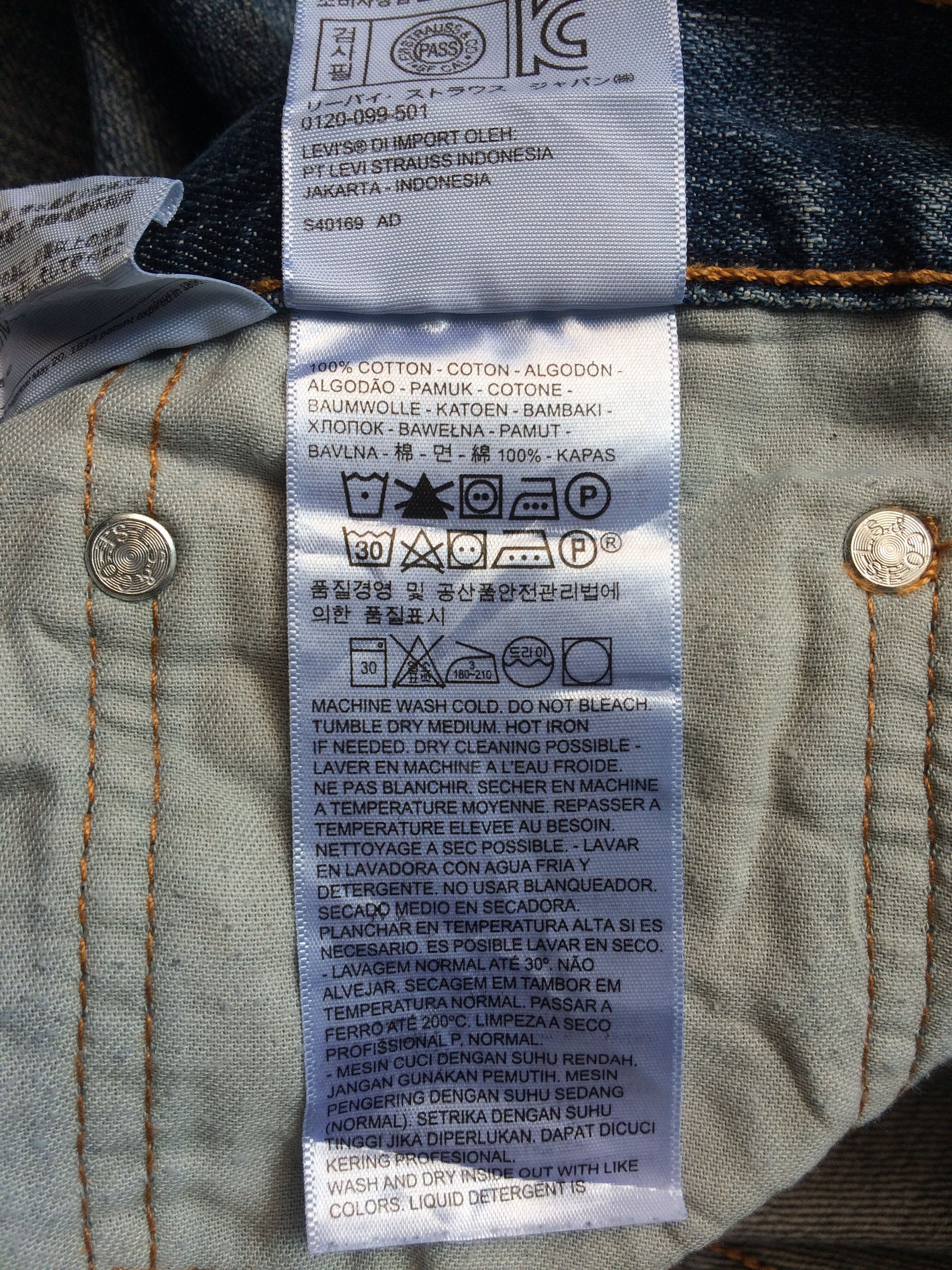 Levi's Vintage Distressed Levis 559 Jeans #B-659 Size US 33 - 12 Thumbnail