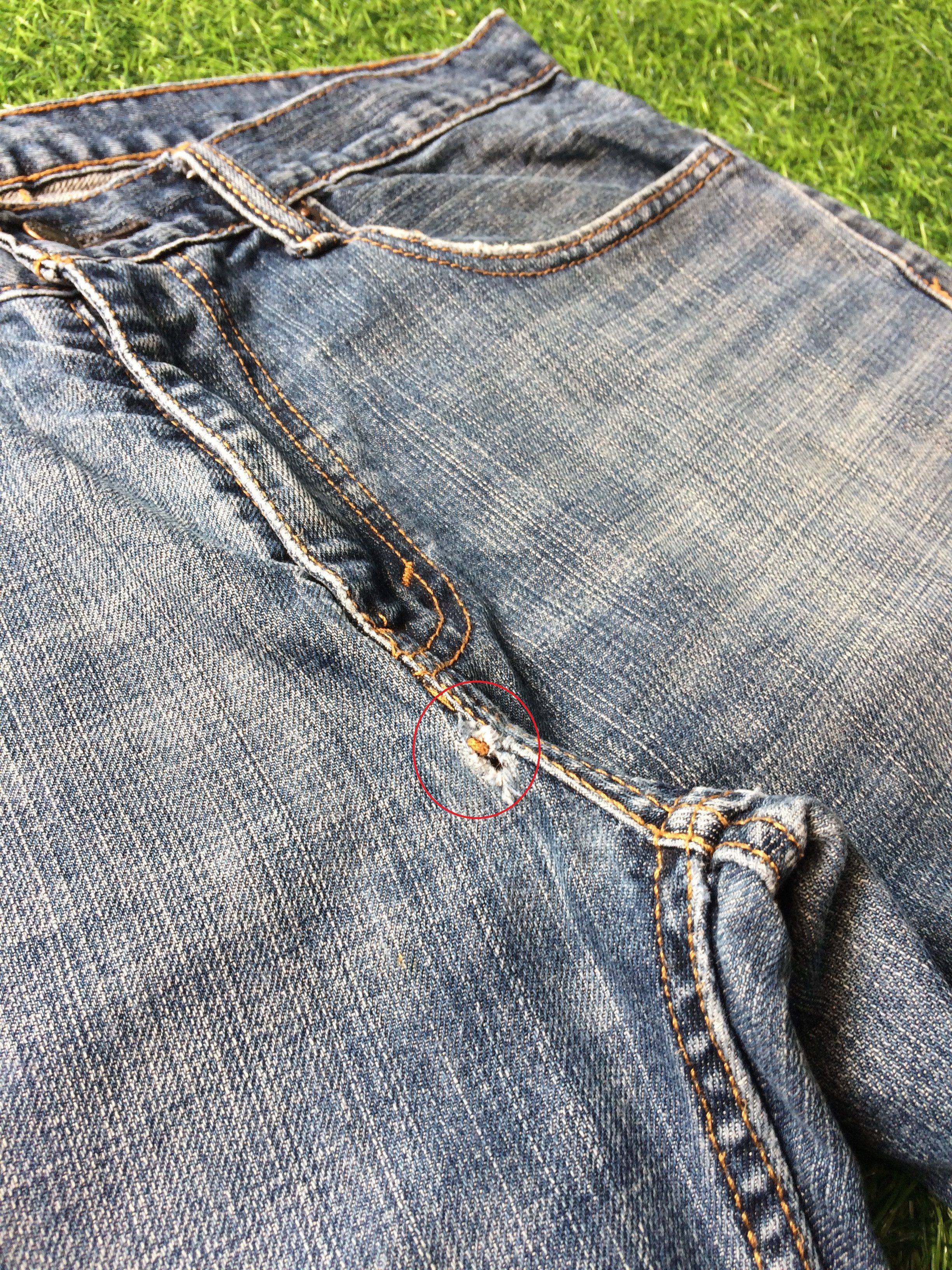 Levi's Vintage Distressed Levis 559 Jeans #B-659 Size US 33 - 6 Thumbnail