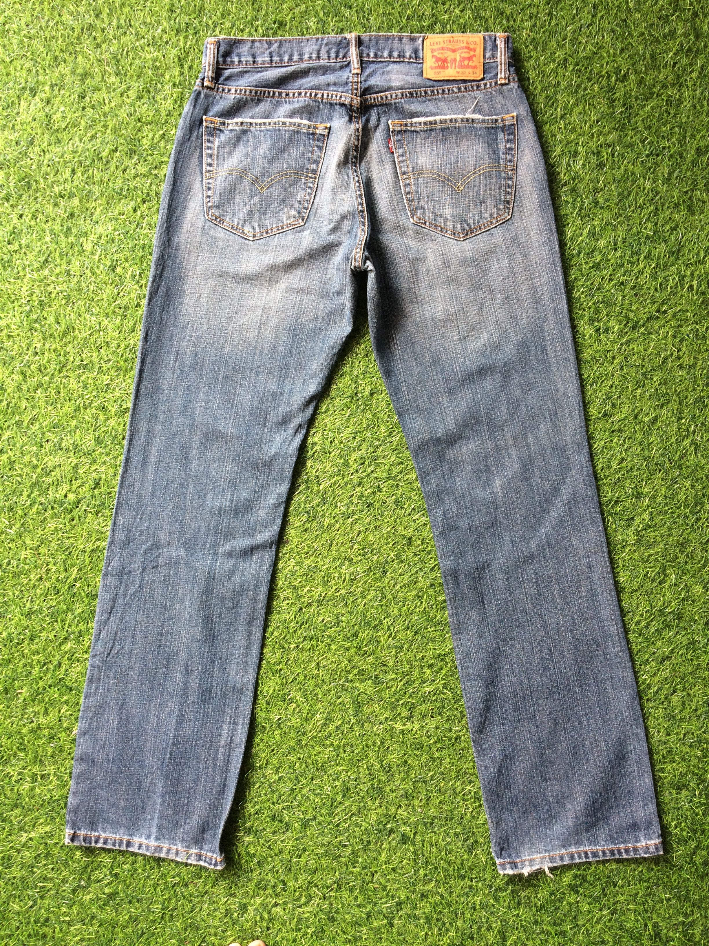 Levi's Vintage Distressed Levis 559 Jeans #B-659 Size US 33 - 2 Thumbnail