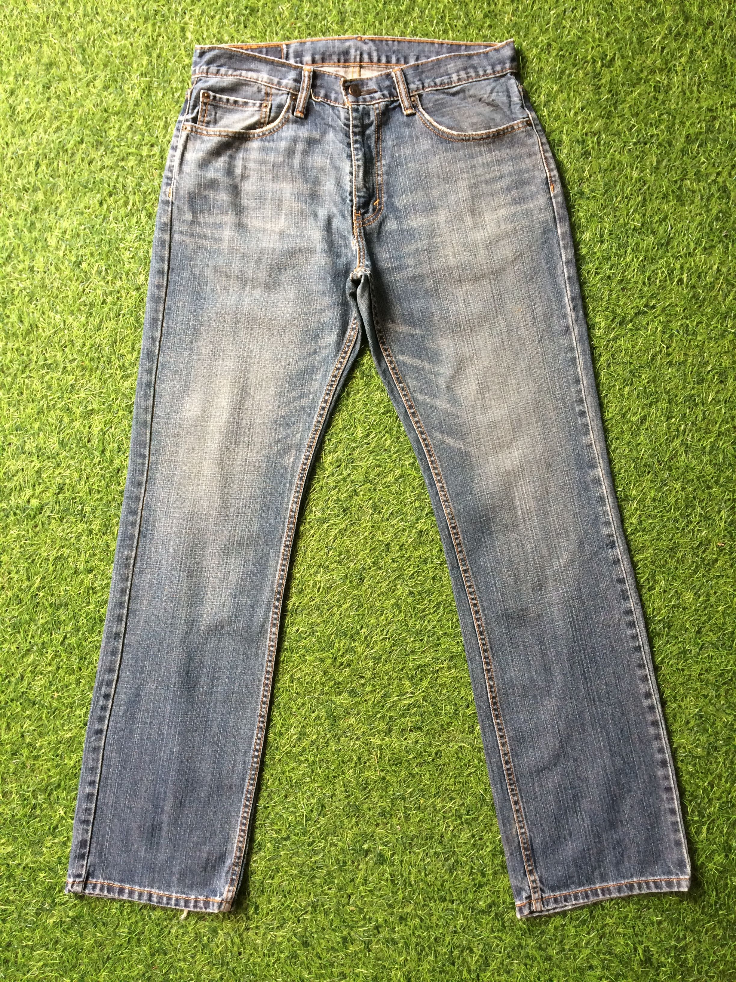 Levi's Vintage Distressed Levis 559 Jeans #B-659 Size US 33 - 1 Thumbnail
