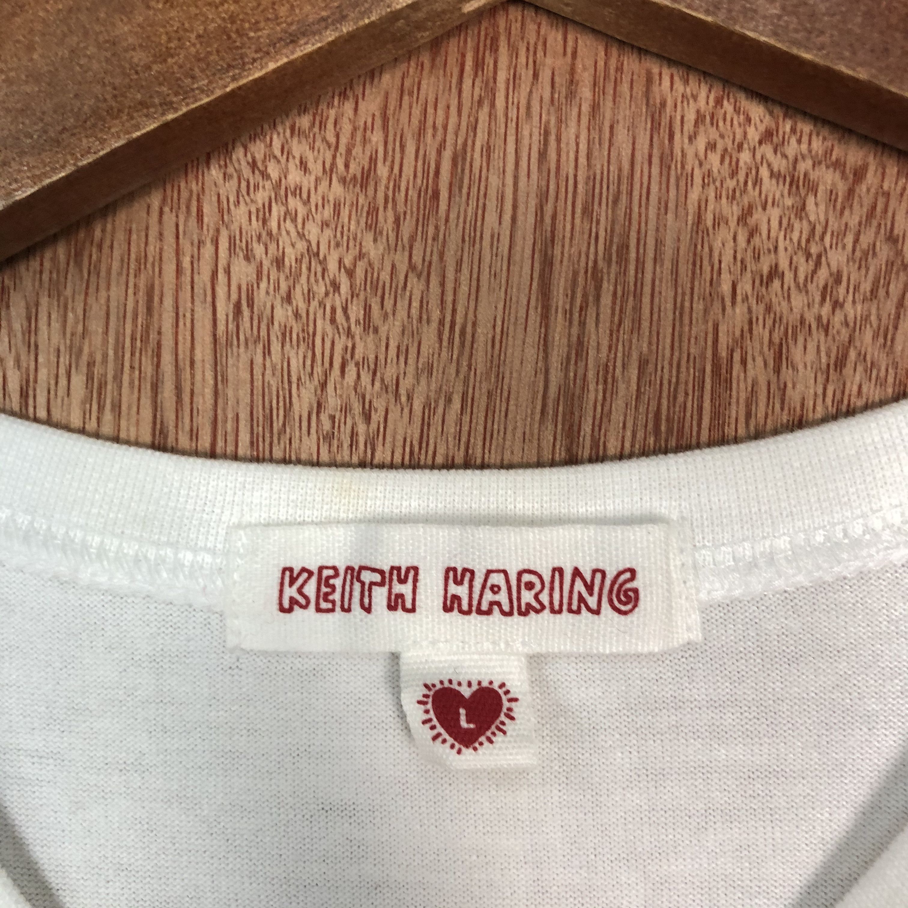 Keith Haring Love Uniqlo X Keith Haring White T-shirt #6140 Size US S / EU 44-46 / 1 - 7 Thumbnail