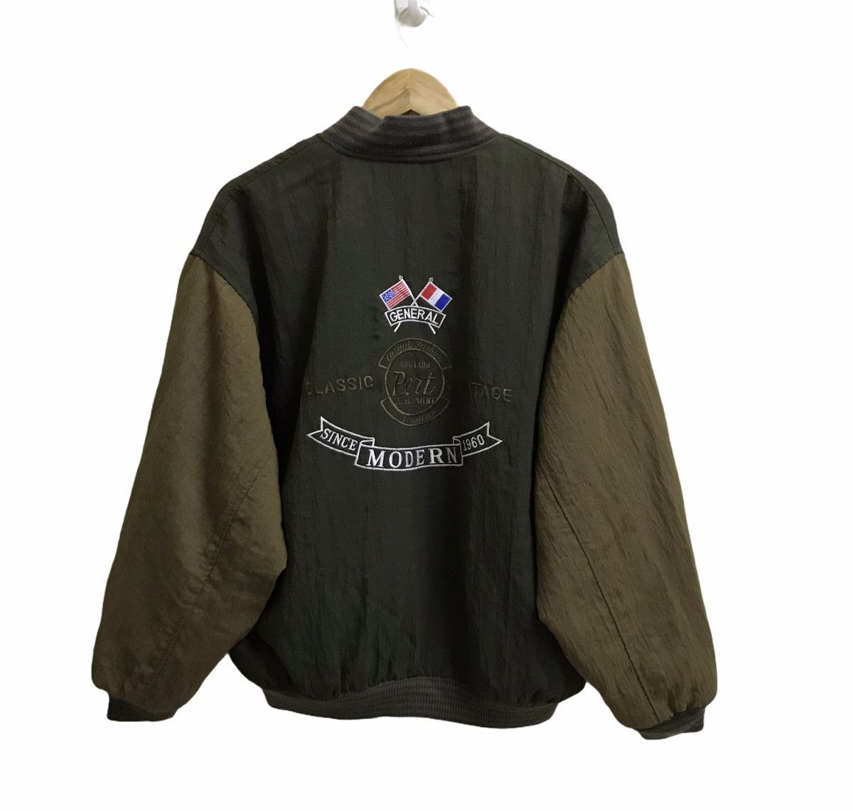 Other Vintage Top Leaders varsity jacket Size US L / EU 52-54 / 3 - 1 Thumbnail