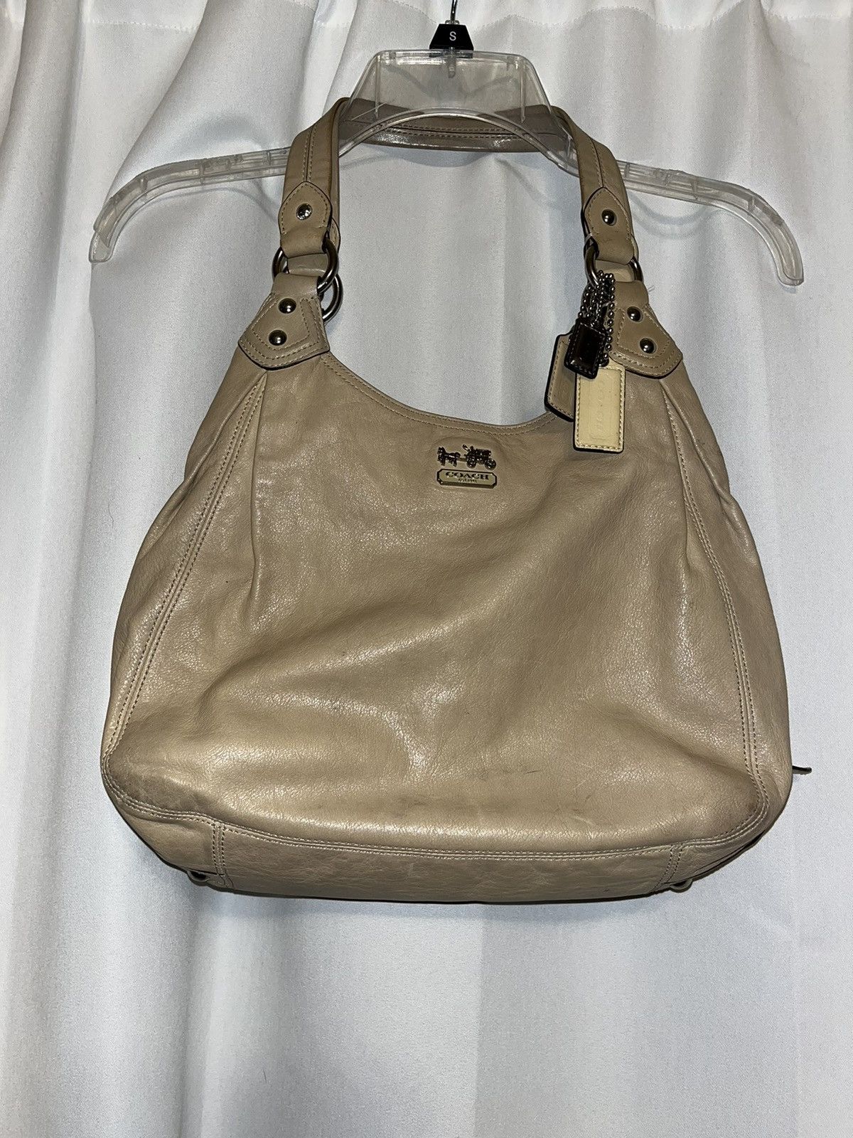 Coach madison maggie leather shoulder bag hotsell