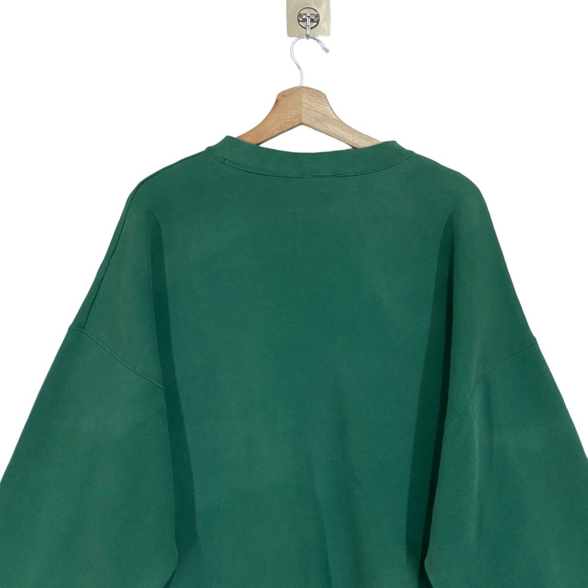Disney × Vintage Vintage 90s Walt Disney Crewneck Sweatshirt Size XXL Size US XXL / EU 58 / 5 - 8 Thumbnail
