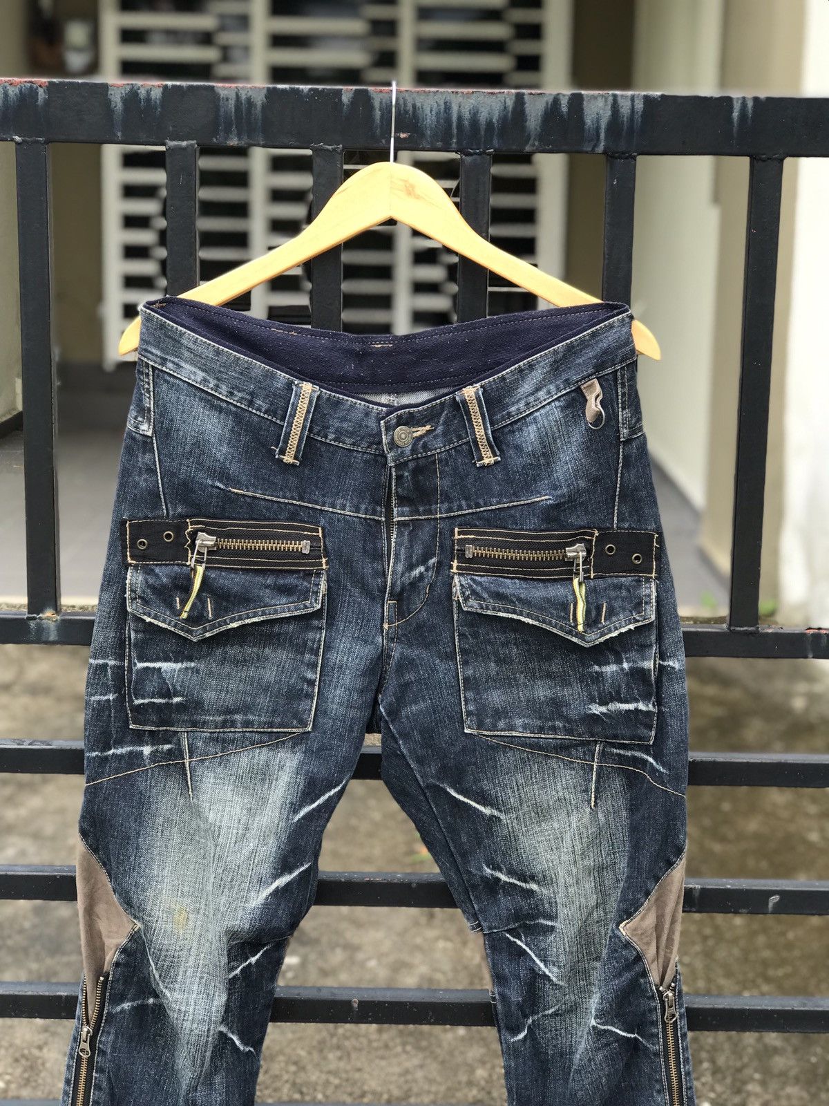 PPFM PPFM DENIM PANTS MULTI ZIPPER SIDE ADJUSTABLE Size US 31 - 2 Thumbnail