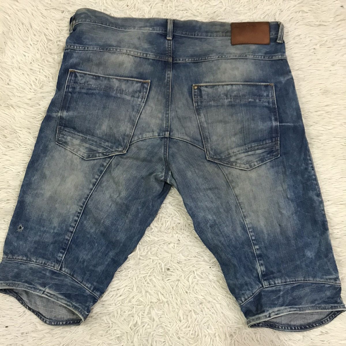 H&M H&M Denim Jeans Short Pants Size US 39 - 2 Thumbnail