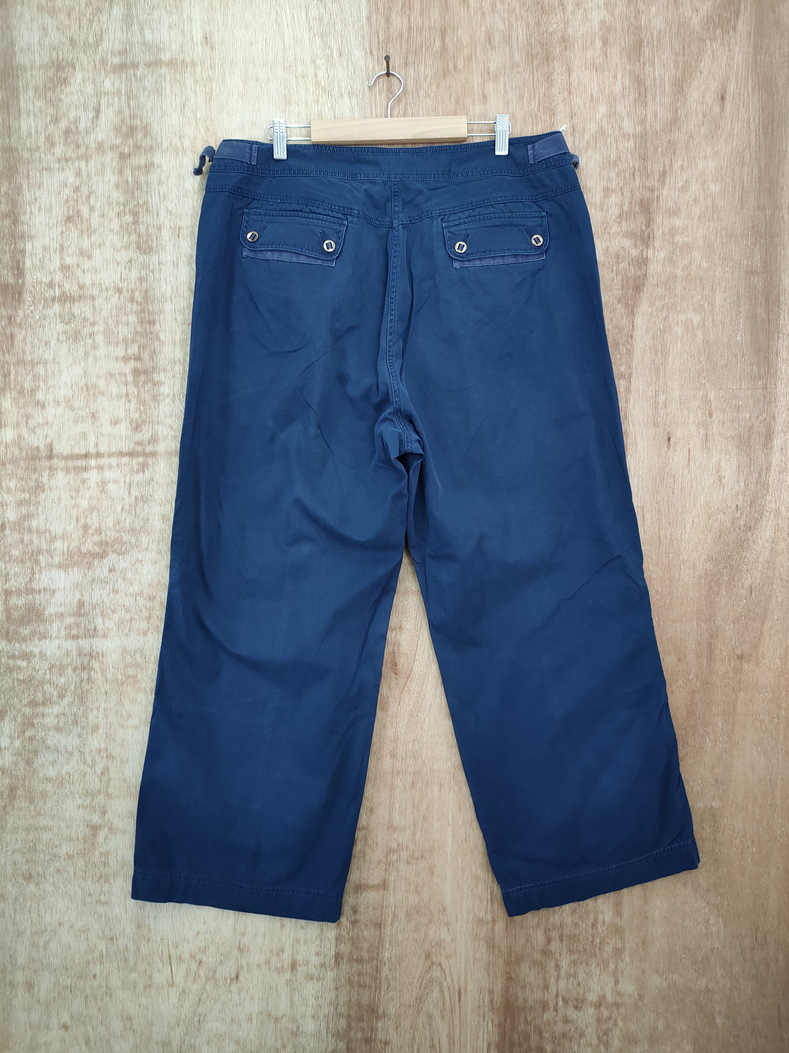 Jones New York DLL Jones New York blue cropped cargo pants #1002 Size US 35 - 8 Thumbnail