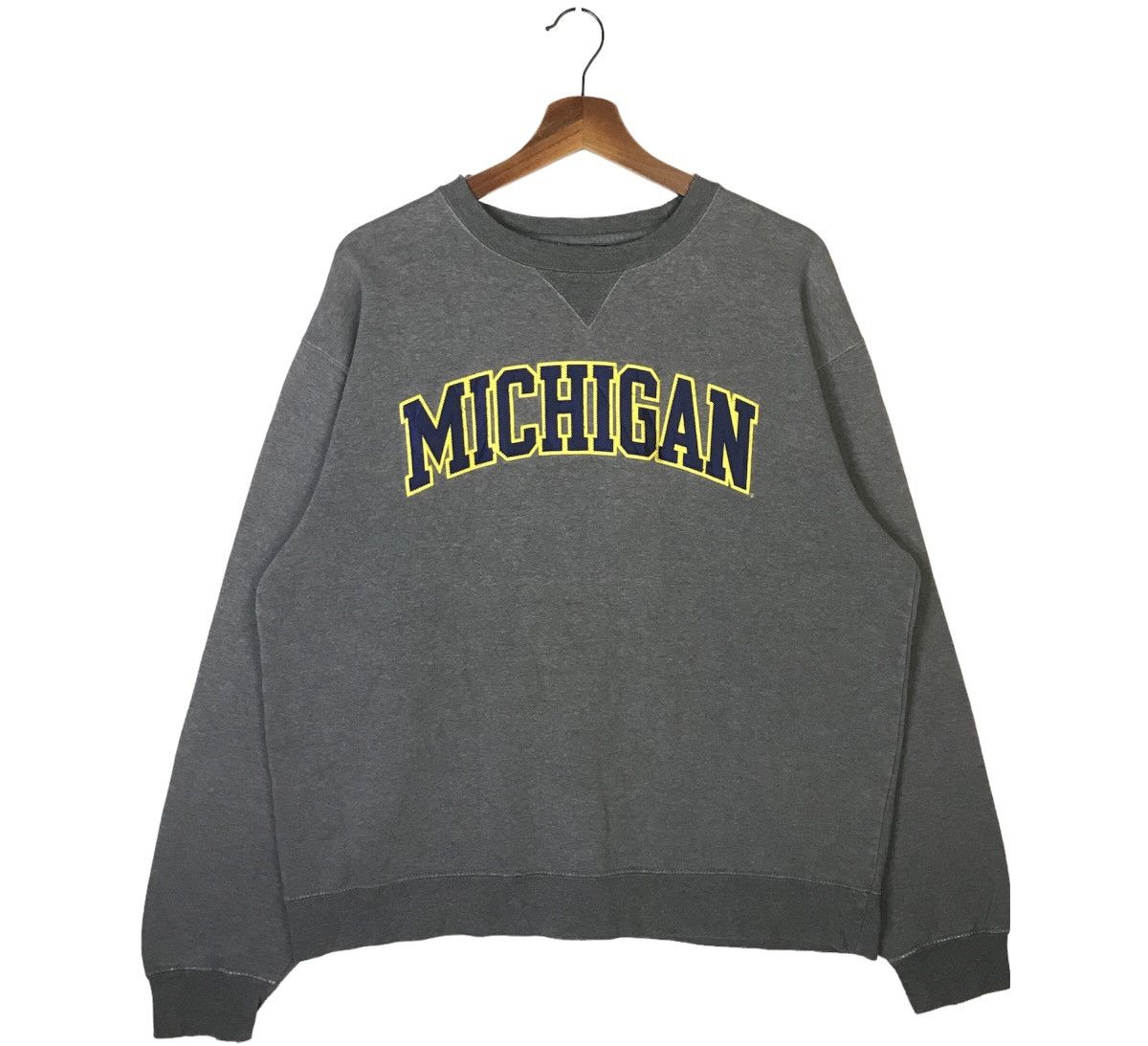 Rare Vintage y2k Distressed Michigan Spellout Crewneck