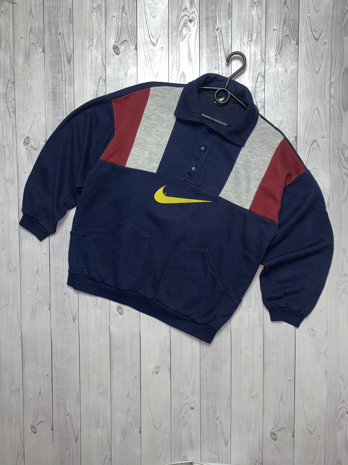 Nike × Vintage Vintage Nike sweatshirt logo swoosh size Xs rare Centr logo Size US XS / EU 42 / 0 - 1 Thumbnail