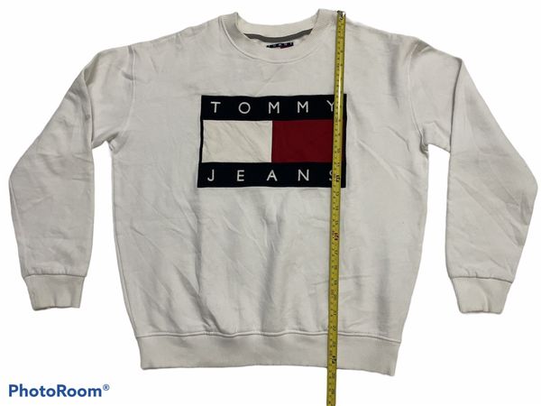 Tommy jeans big logo sweatshirt hotsell