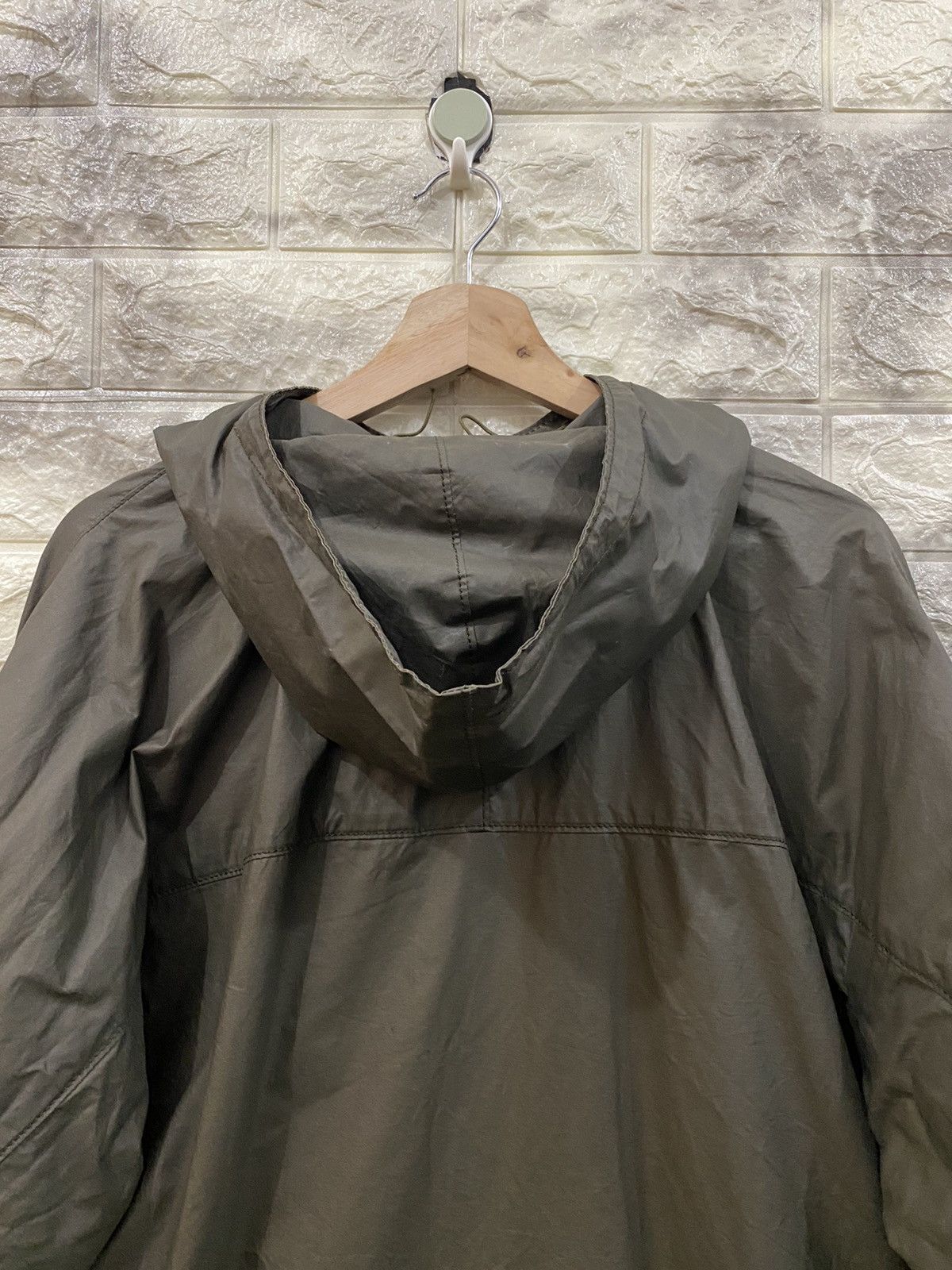 Base London Base elements made in italy Windbreaker Size US M / EU 48-50 / 2 - 9 Thumbnail