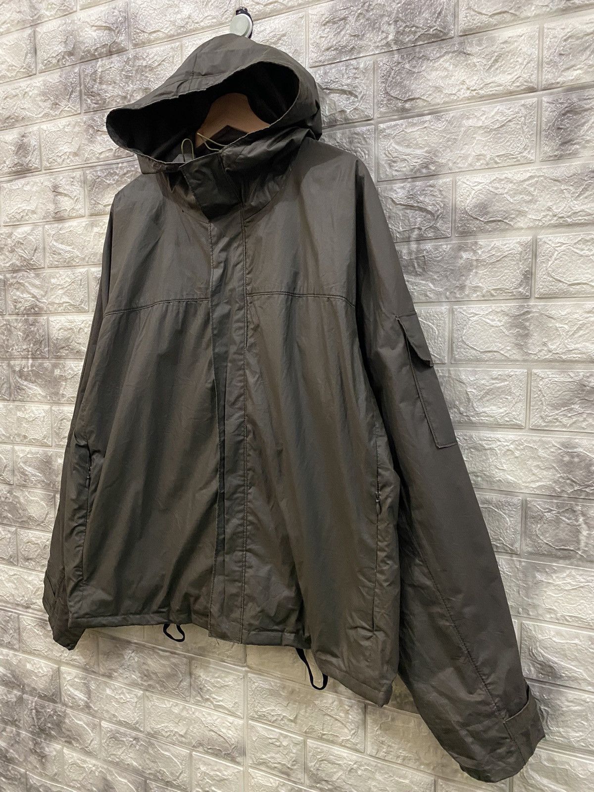 Base London Base elements made in italy Windbreaker Size US M / EU 48-50 / 2 - 4 Thumbnail