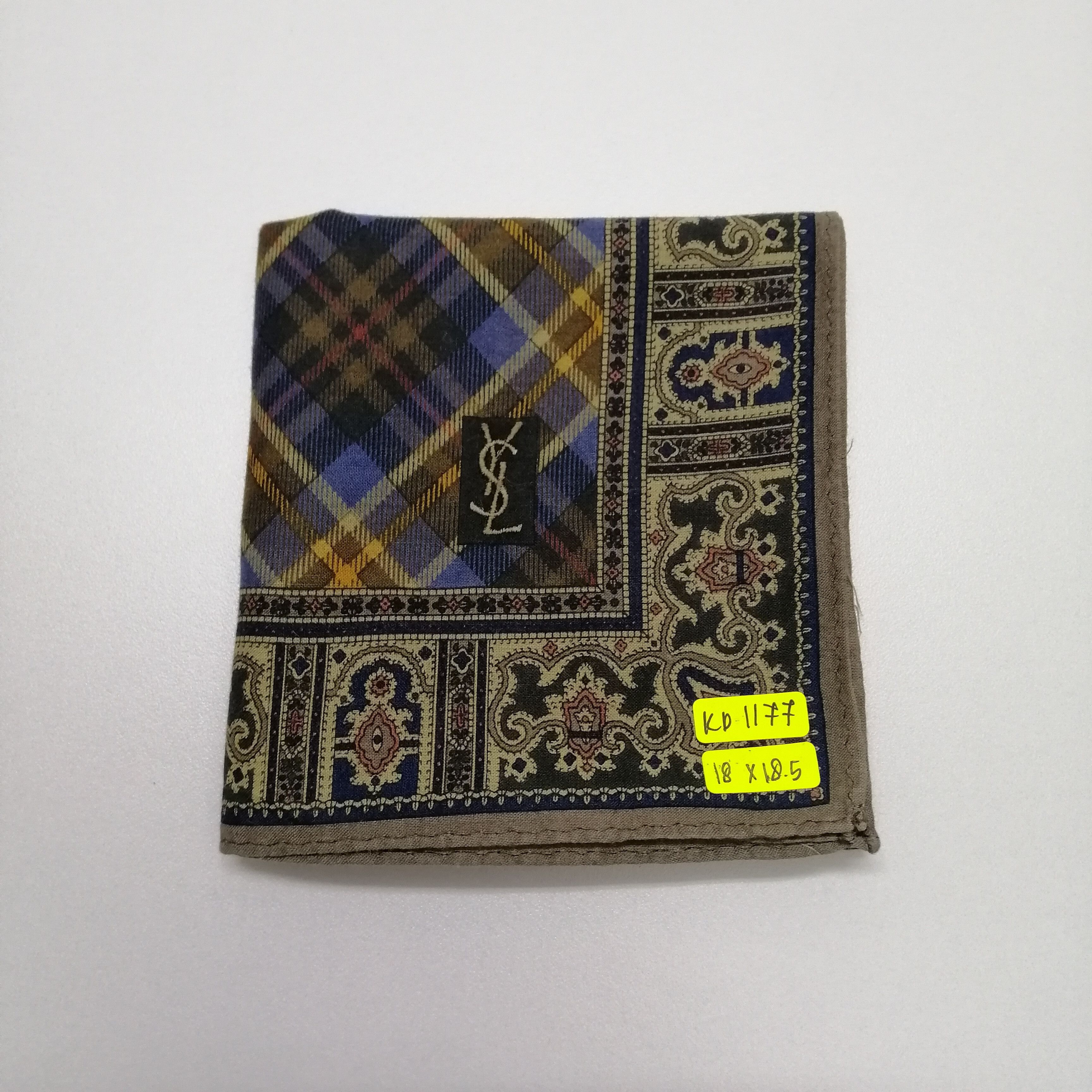 Vintage Yves Saint Laurent Handkerchief/Neckerchief/Bandana-KD1177 Size ONE SIZE - 5 Thumbnail