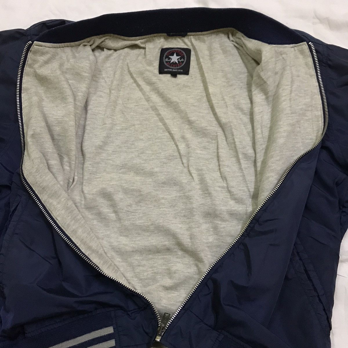 Converse Vintage 90s CONVERSE BIGLOGO BOMBER JACKET Size US M / EU 48-50 / 2 - 8 Thumbnail