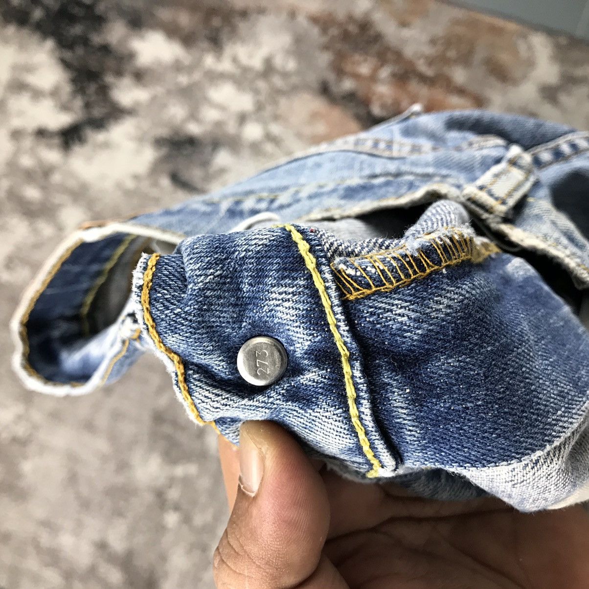 Levi's × Vintage Vintage Levis 505 Baggy Light Wash Distressed Denim Jeans Size 34" / US 12 / IT 48 - 18 Thumbnail