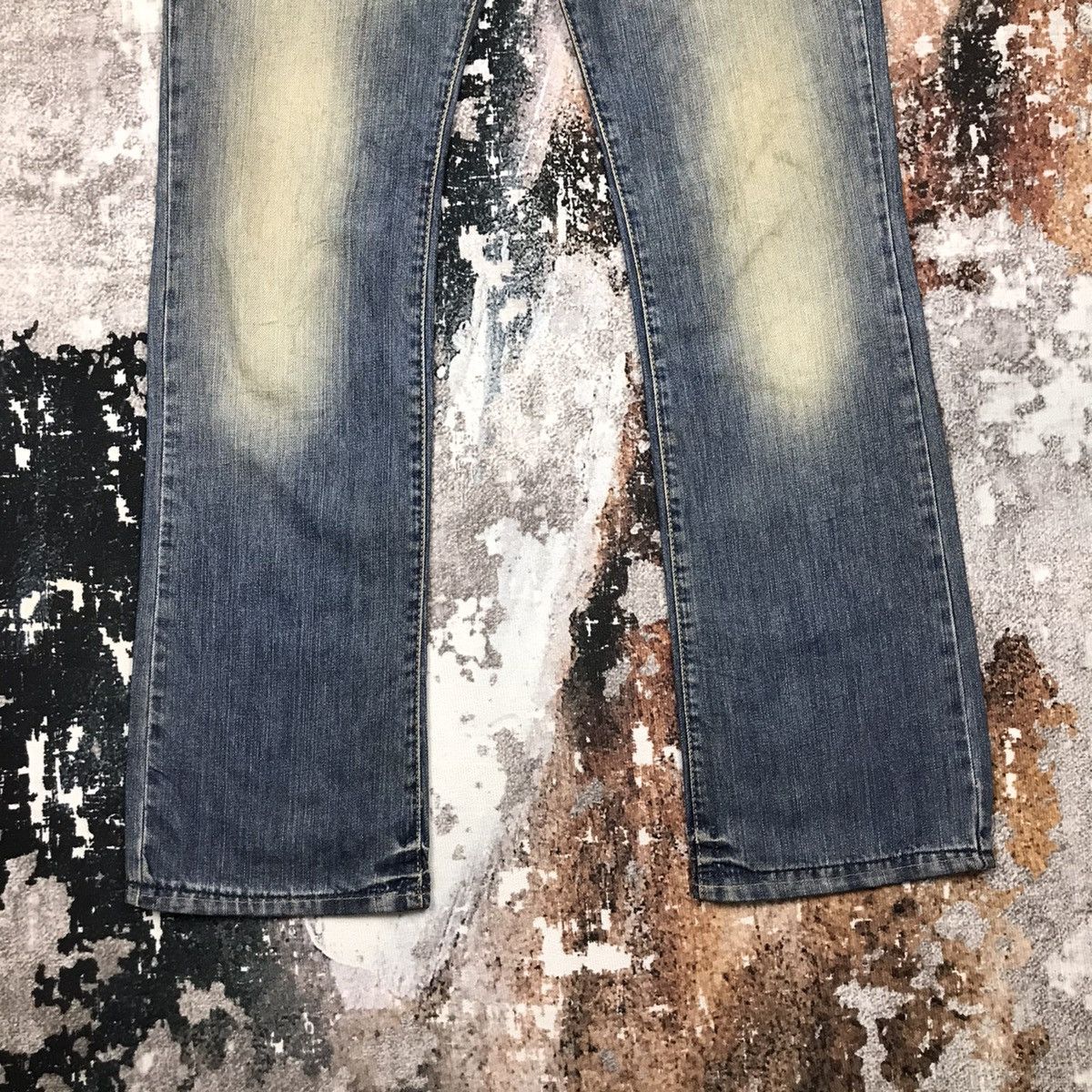 Replay × Vintage Vintage Replay Flare Designs Light Wash Denim Jeans Size 29" - 5 Thumbnail