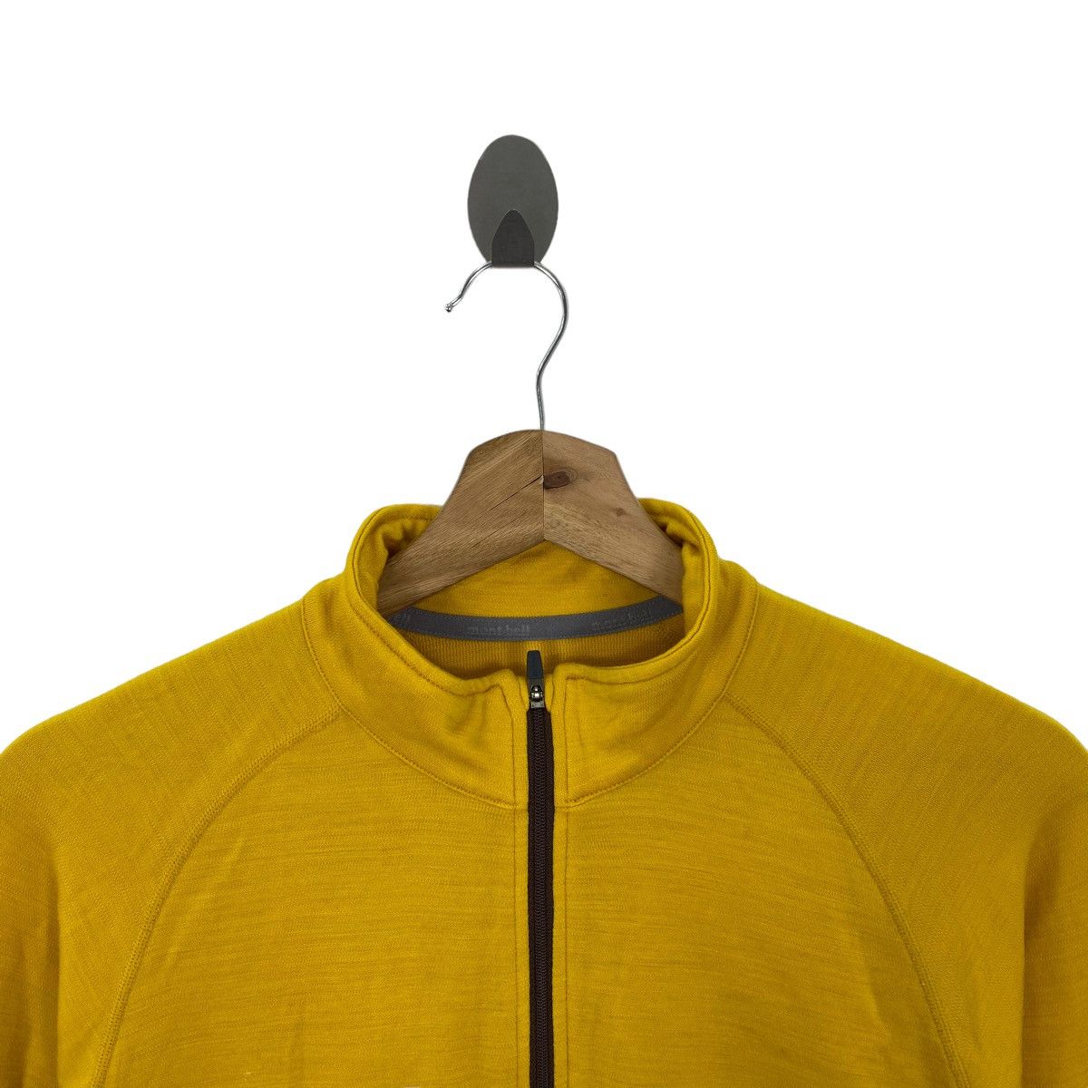 Vintage Vintage MONTBELL Yellow Fleece Hiking Clothing Sweater Size US M / EU 48-50 / 2 - 2 Thumbnail