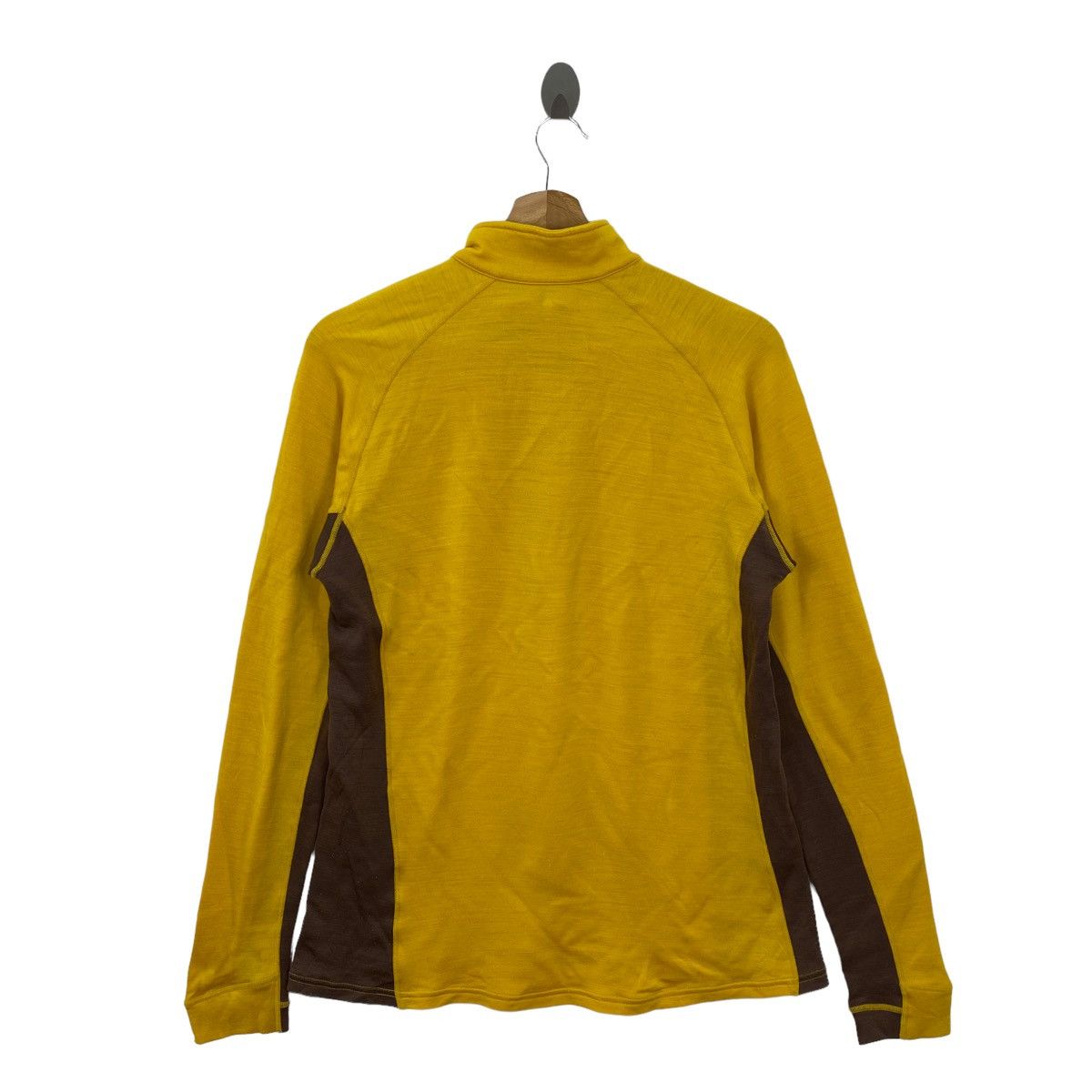 Vintage Vintage MONTBELL Yellow Fleece Hiking Clothing Sweater Size US M / EU 48-50 / 2 - 8 Thumbnail