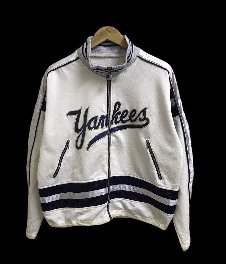 MLB Vintage yankees embroidery biglogo sweater Size US L / EU 52-54 / 3 - 1 Thumbnail