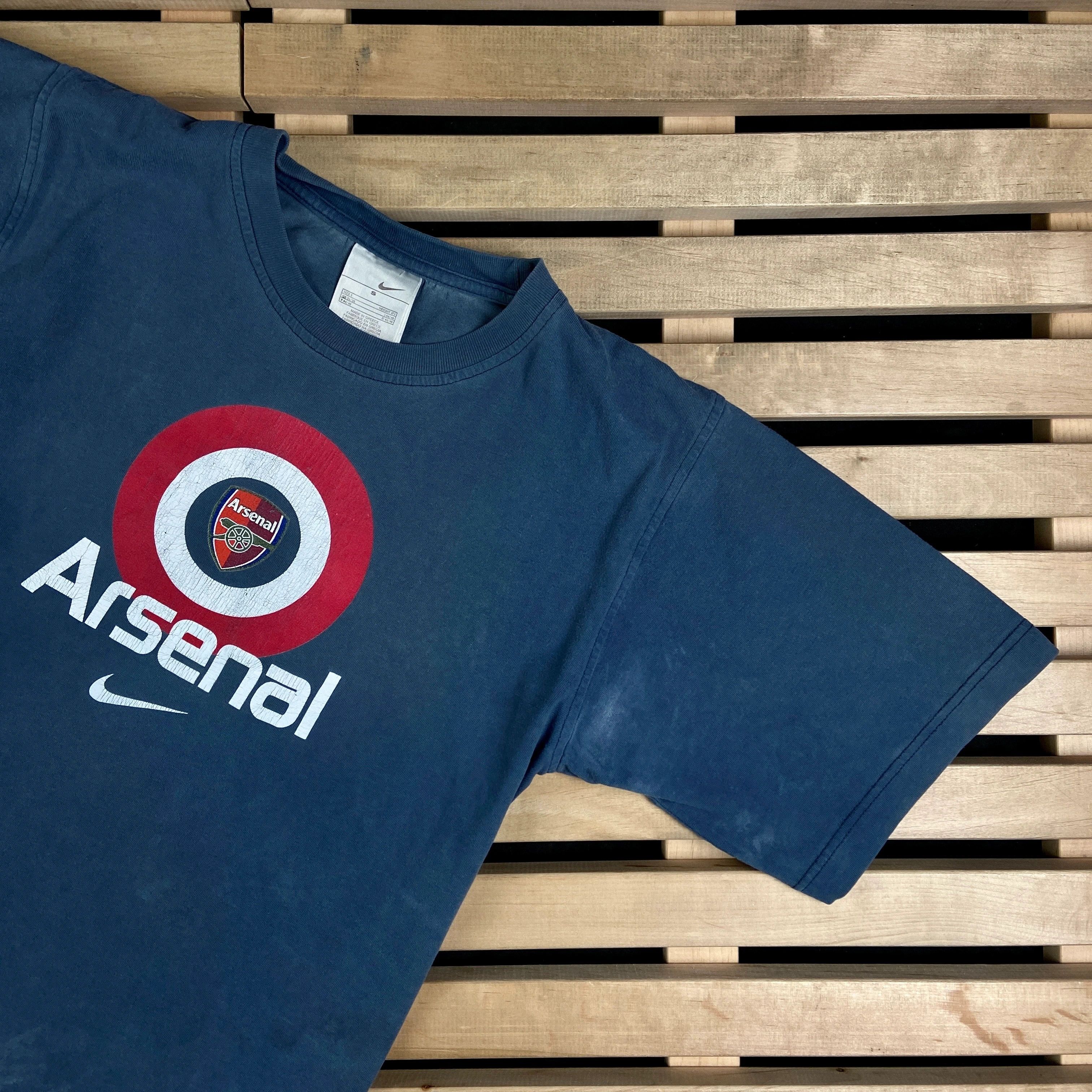 Nike × Vintage Mens Vintage Football Shirt Nike Arsenal Size S Size US S / EU 44-46 / 1 - 2 Thumbnail