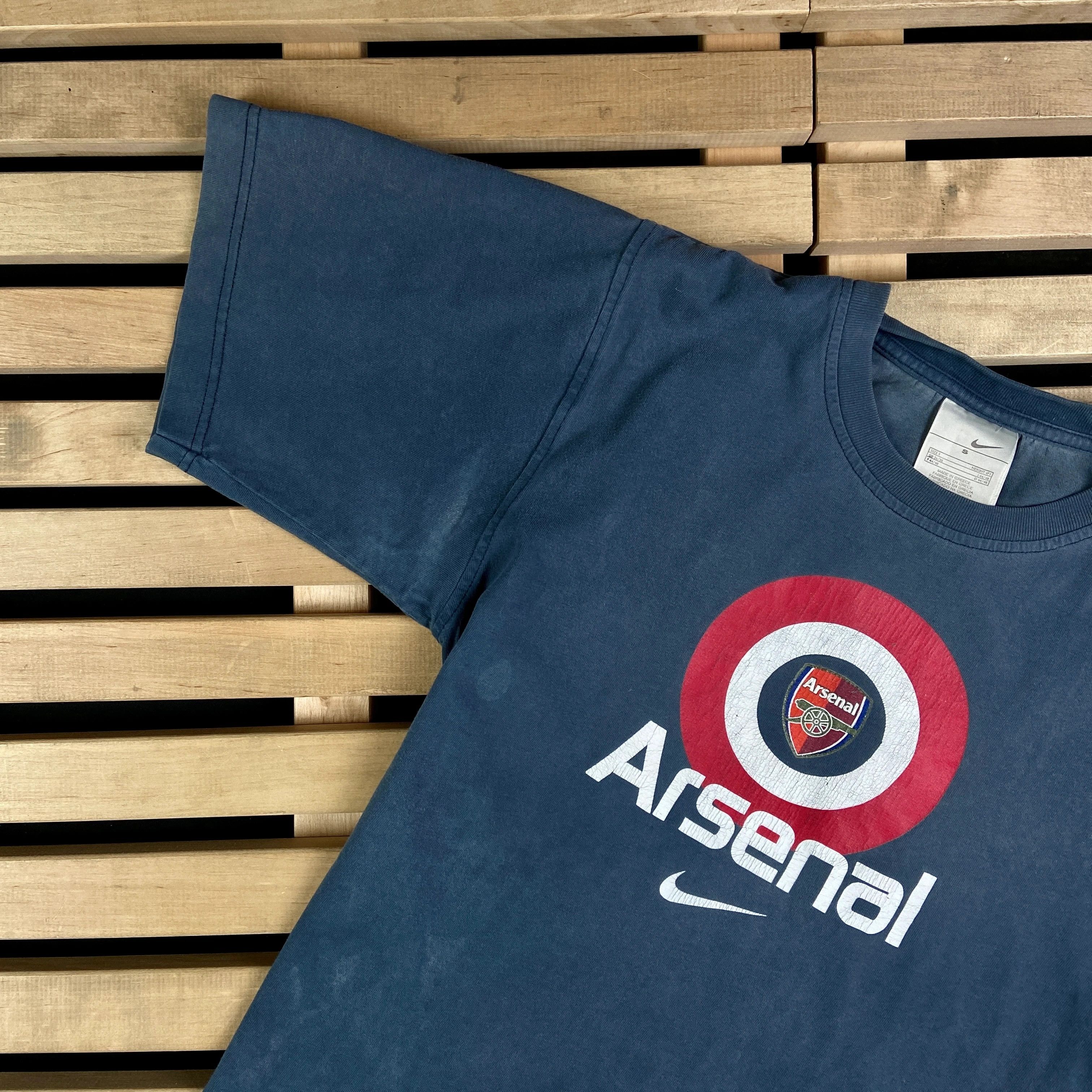 Nike × Vintage Mens Vintage Football Shirt Nike Arsenal Size S Size US S / EU 44-46 / 1 - 4 Thumbnail