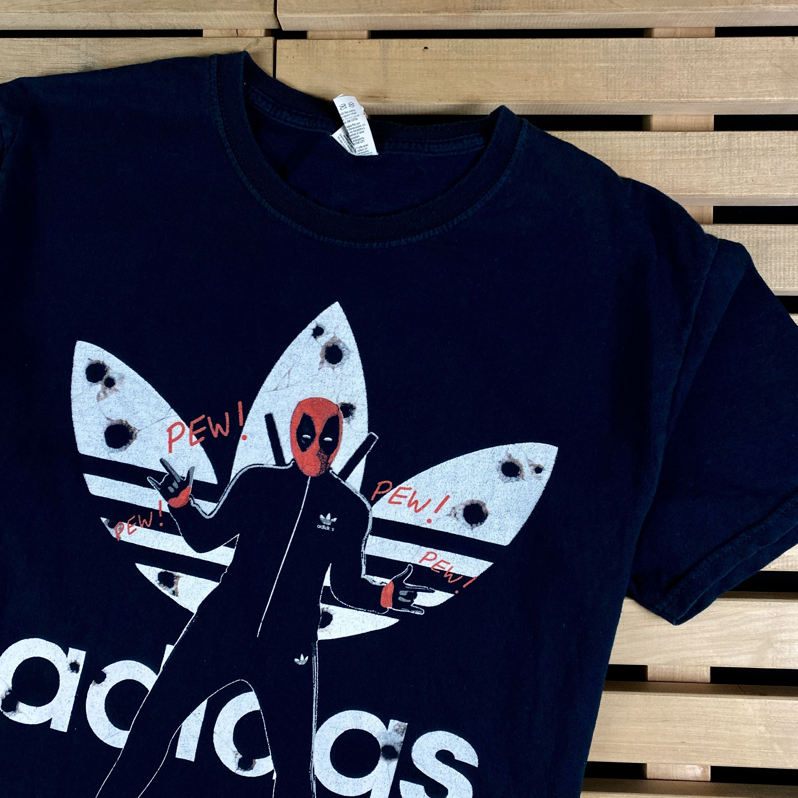 Vintage Mens Vintage T Shirt Adidas Originals Merch Humor Size M Size US M / EU 48-50 / 2 - 2 Thumbnail