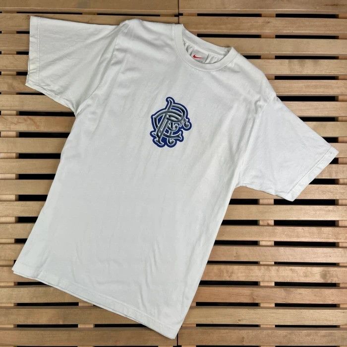 Nike Mens T Shirt Nike Vintage Big Print Size L Size US L / EU 52-54 / 3 - 1 Thumbnail