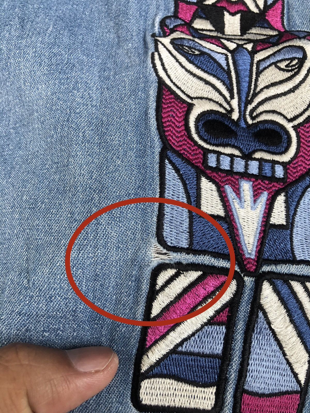 Marc Buchanan Pelle Pelle Marc Buchanan Embroidered Distressed Denim Size US L / EU 52-54 / 3 - 11 Thumbnail