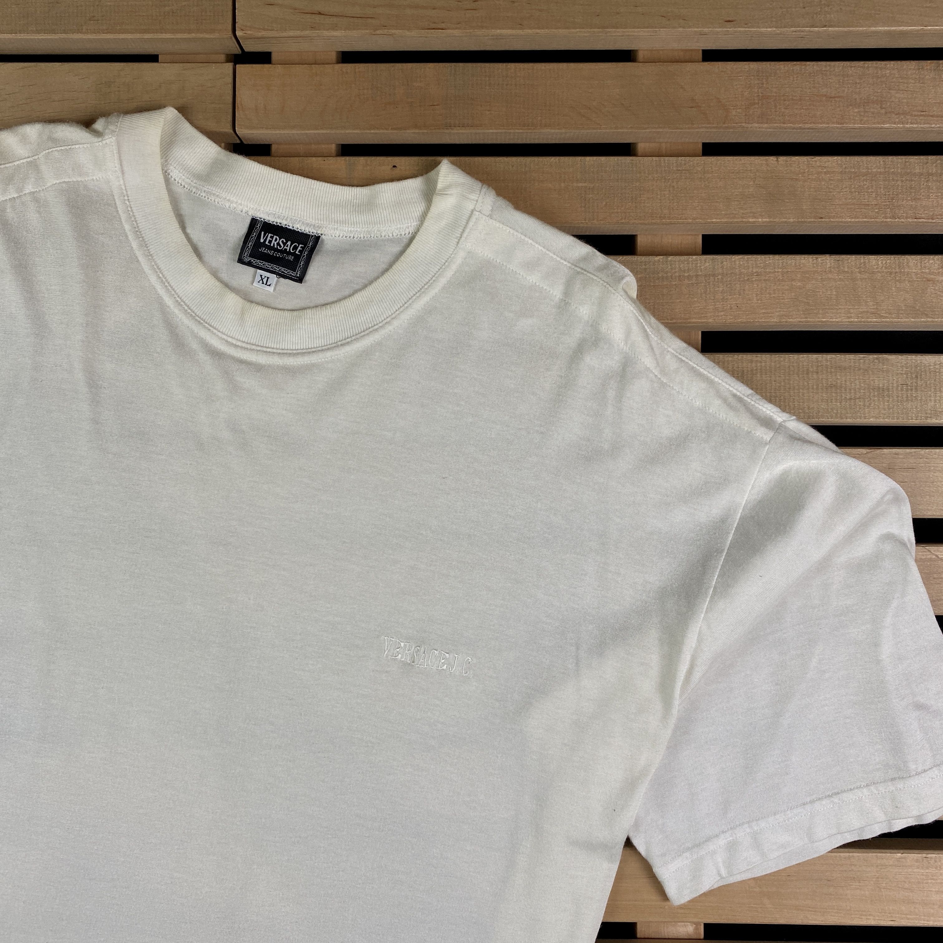 Versace Jeans Couture × Vintage Mens Vintage T Shirt Versace Jeans Couture Size XL Size US XL / EU 56 / 4 - 2 Thumbnail