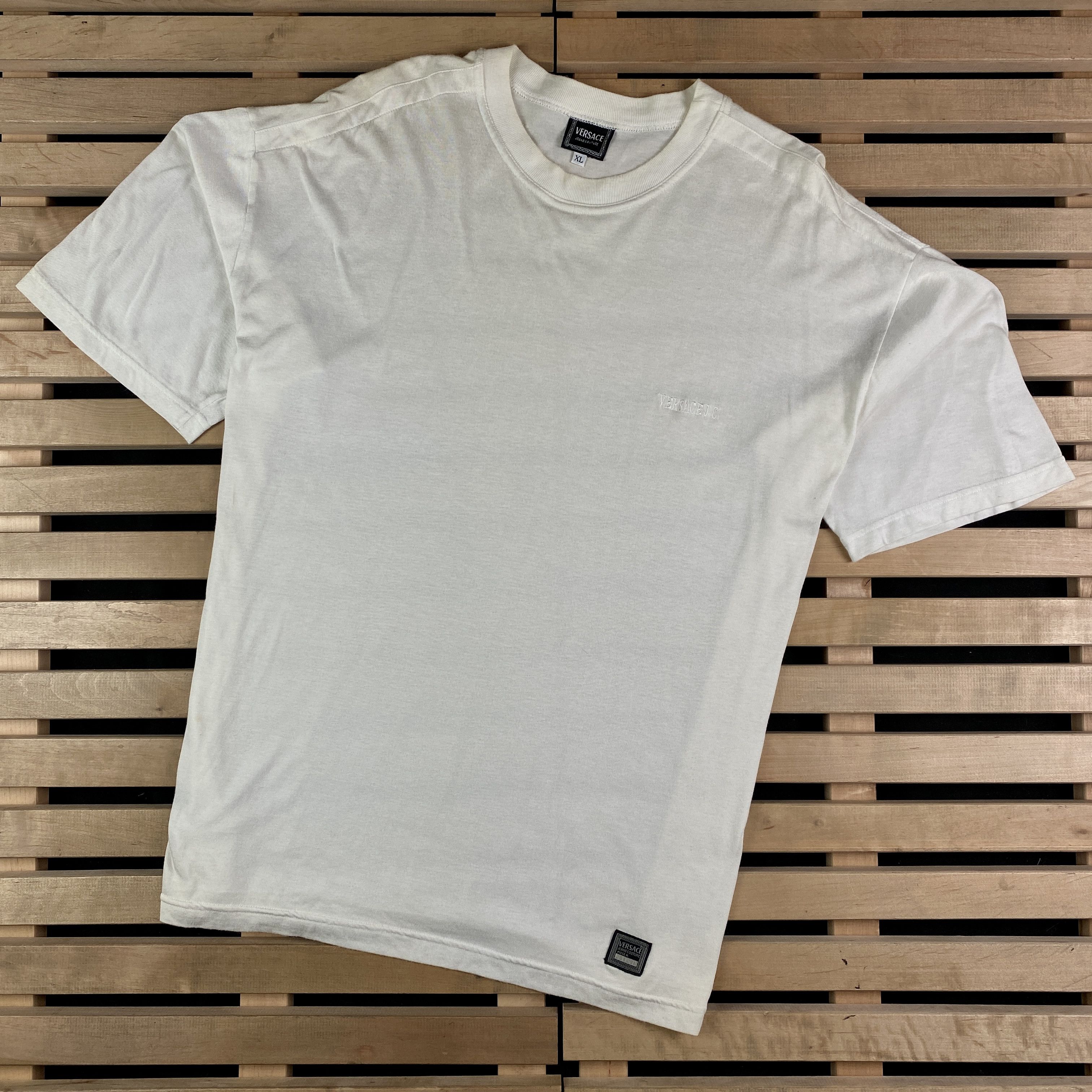 Versace Jeans Couture × Vintage Mens Vintage T Shirt Versace Jeans Couture Size XL Size US XL / EU 56 / 4 - 1 Thumbnail