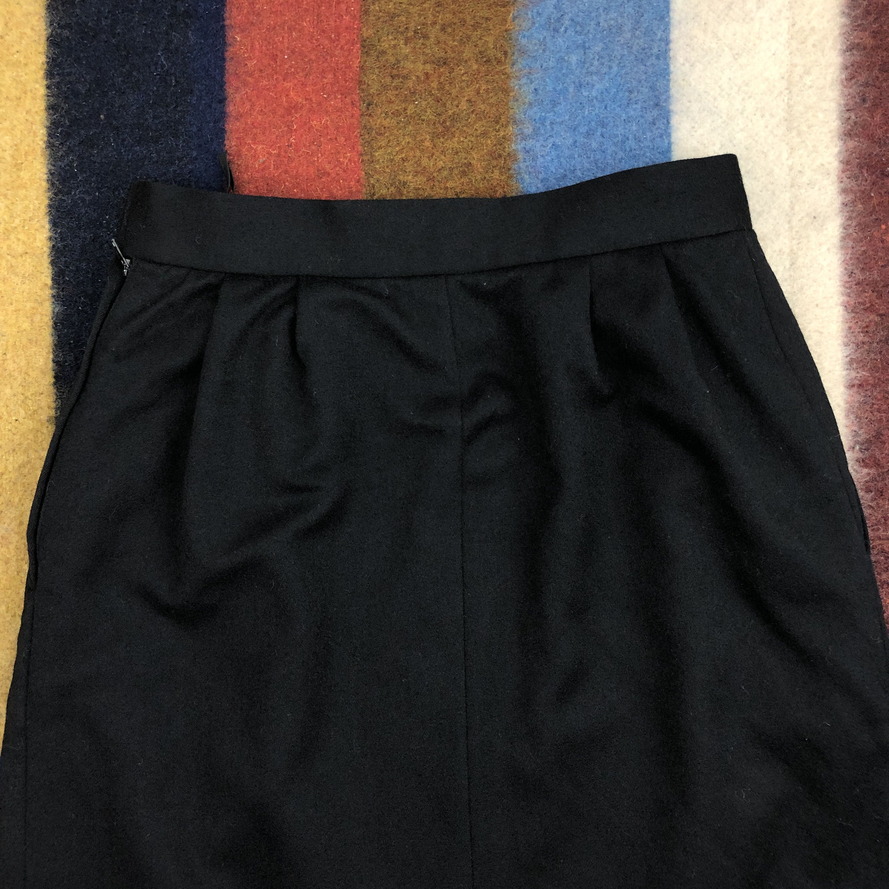 Yves Saint Laurent Vintage YSL Casual Skirt Mini Skirt #0453/S Size 27" / US 4 / IT 40 - 8 Thumbnail
