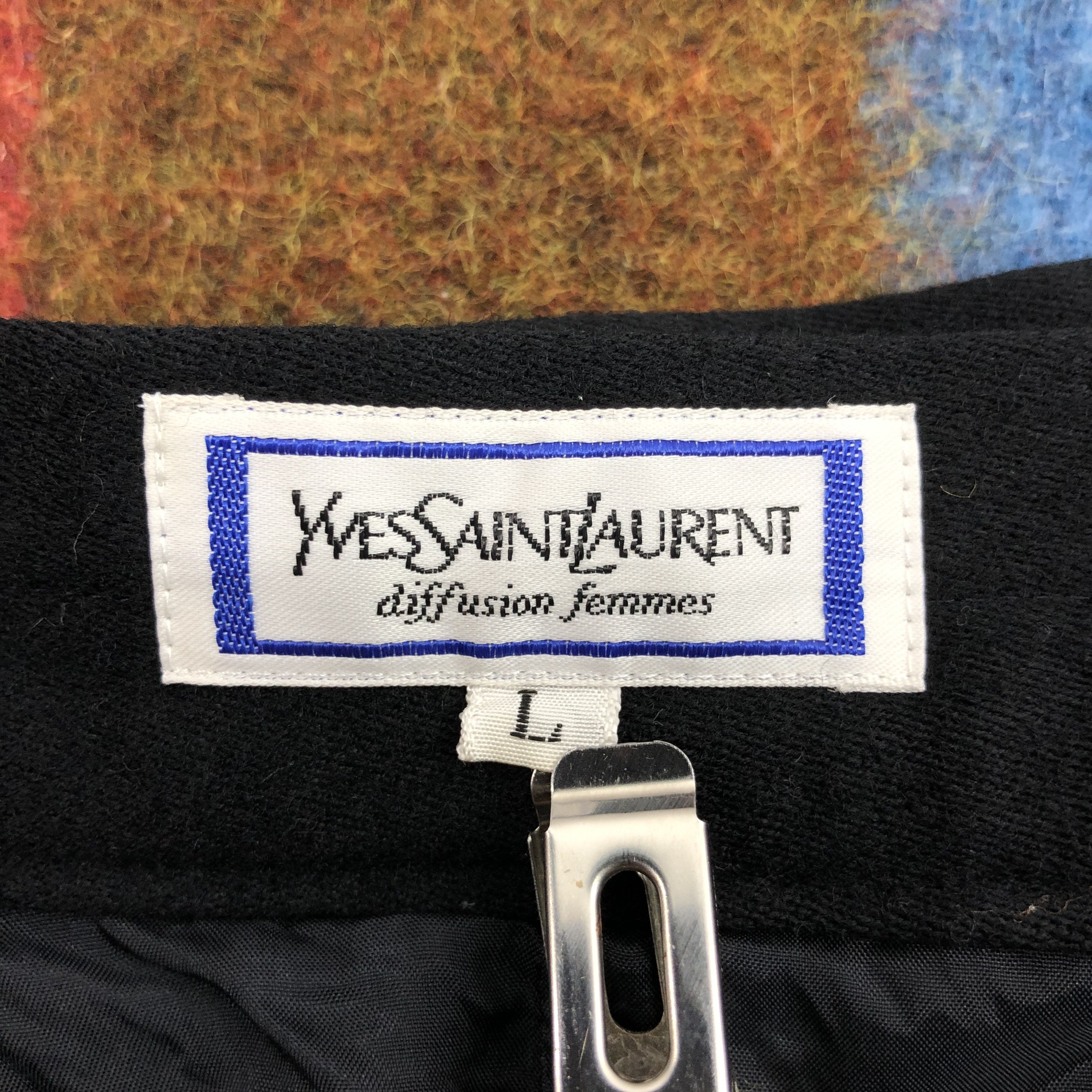 Yves Saint Laurent Vintage YSL Casual Skirt Mini Skirt #0453/S Size 27" / US 4 / IT 40 - 4 Thumbnail