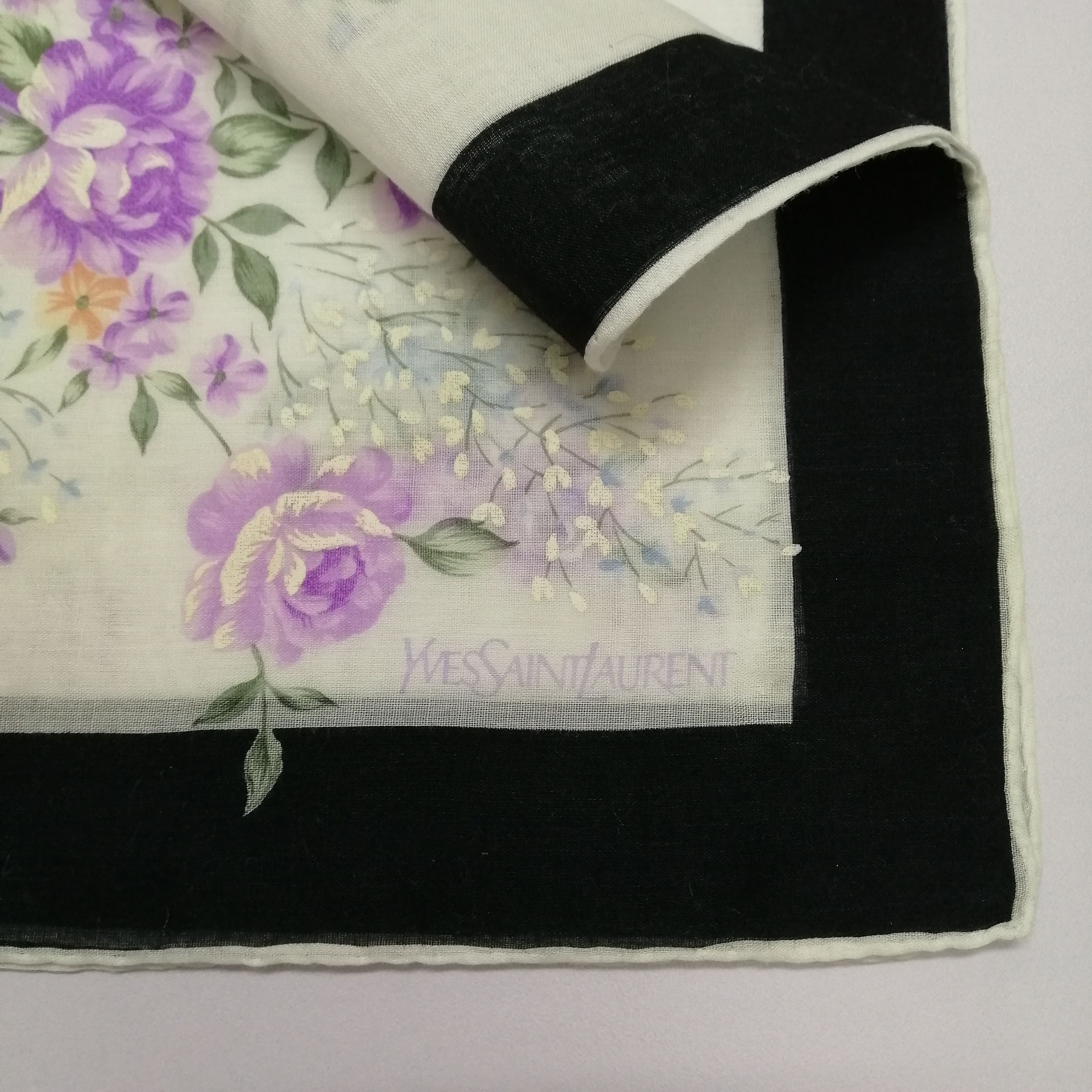 Vintage × Yves Saint Laurent Yves Saint Laurent Handkerchief/Neckerchief/Bandana-KD1238 Size ONE SIZE - 3 Thumbnail