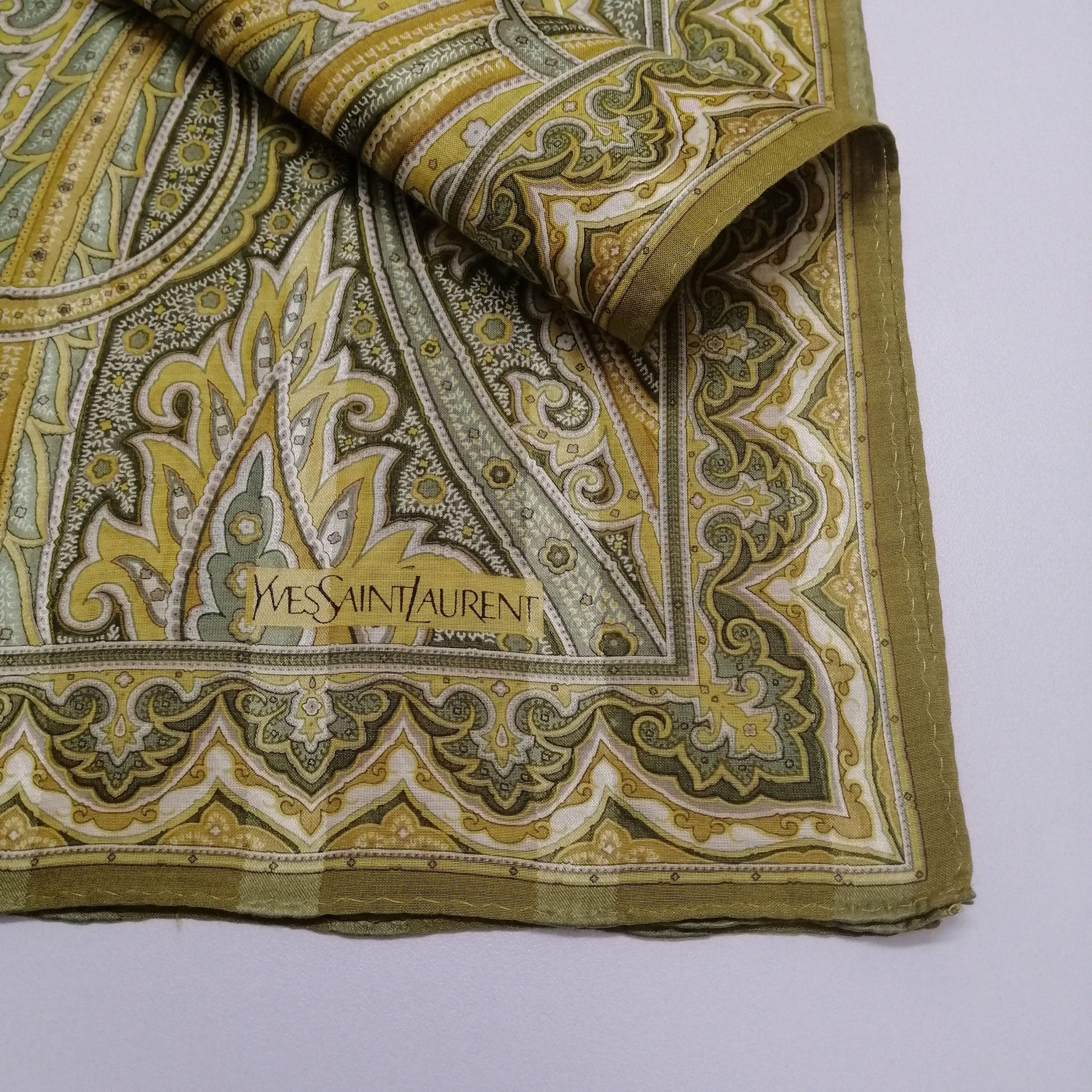 Vintage Yves Saint Laurent Handkerchief/Neckerchief/Scarf-KD2099 Size ONE SIZE - 2 Thumbnail