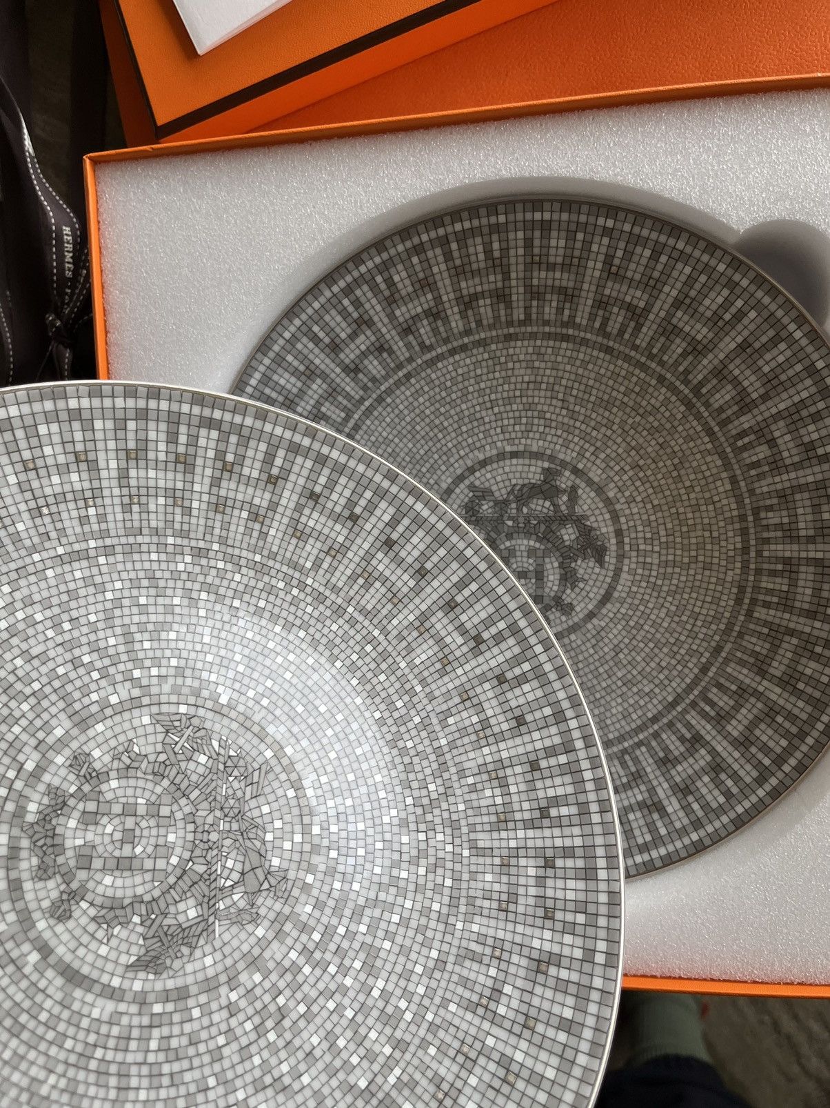 Hermes Hermes Mosaique Plates (x2) Set Brand New Size ONE SIZE - 6 Thumbnail