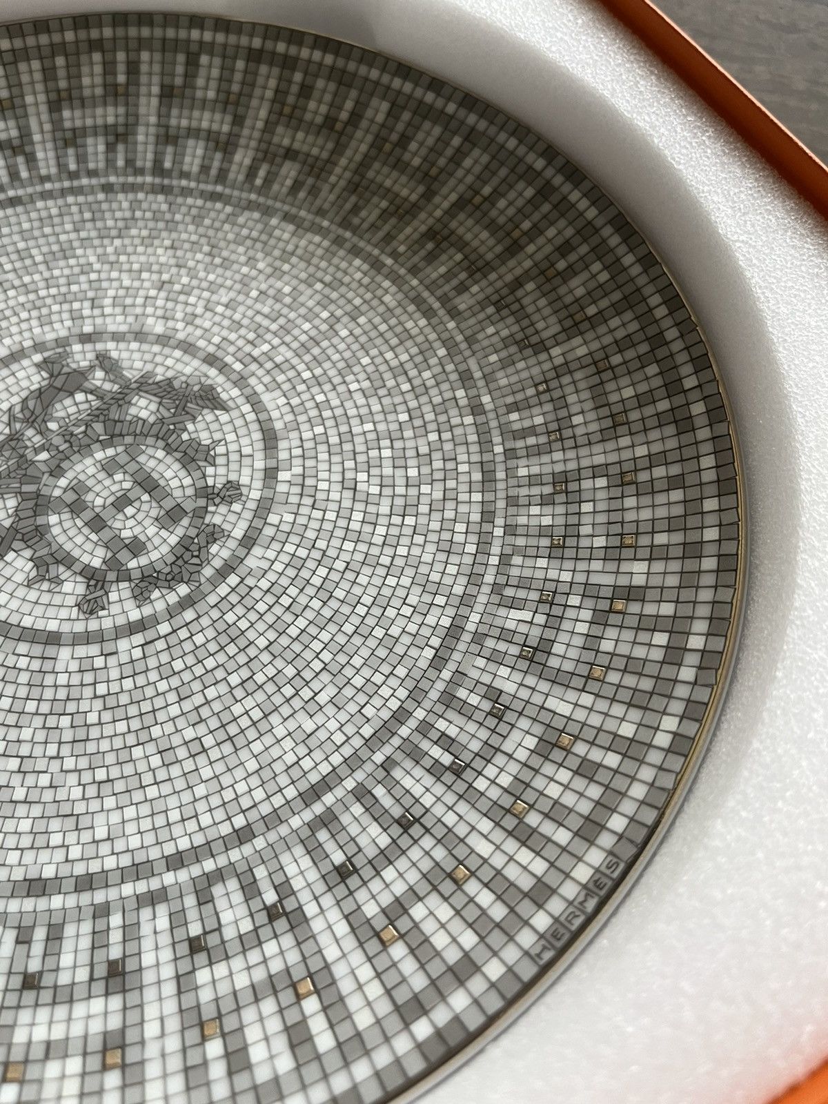 Hermes Hermes Mosaique Plates (x2) Set Brand New Size ONE SIZE - 9 Thumbnail