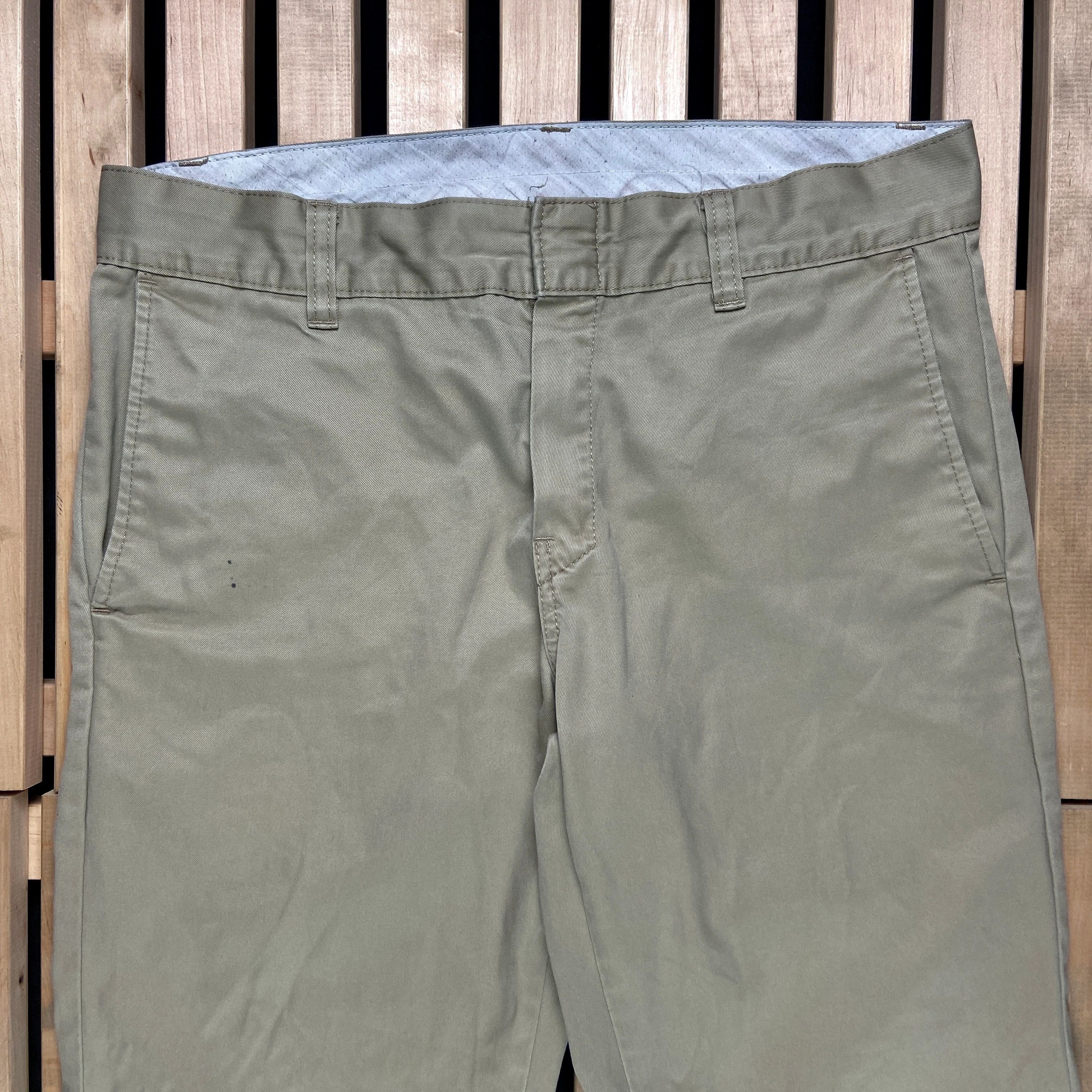 Carhartt × Carhartt Wip × Vintage Mens Pants Chinos Carhartt Size 32 x 32 Size US 32 / EU 48 - 2 Thumbnail