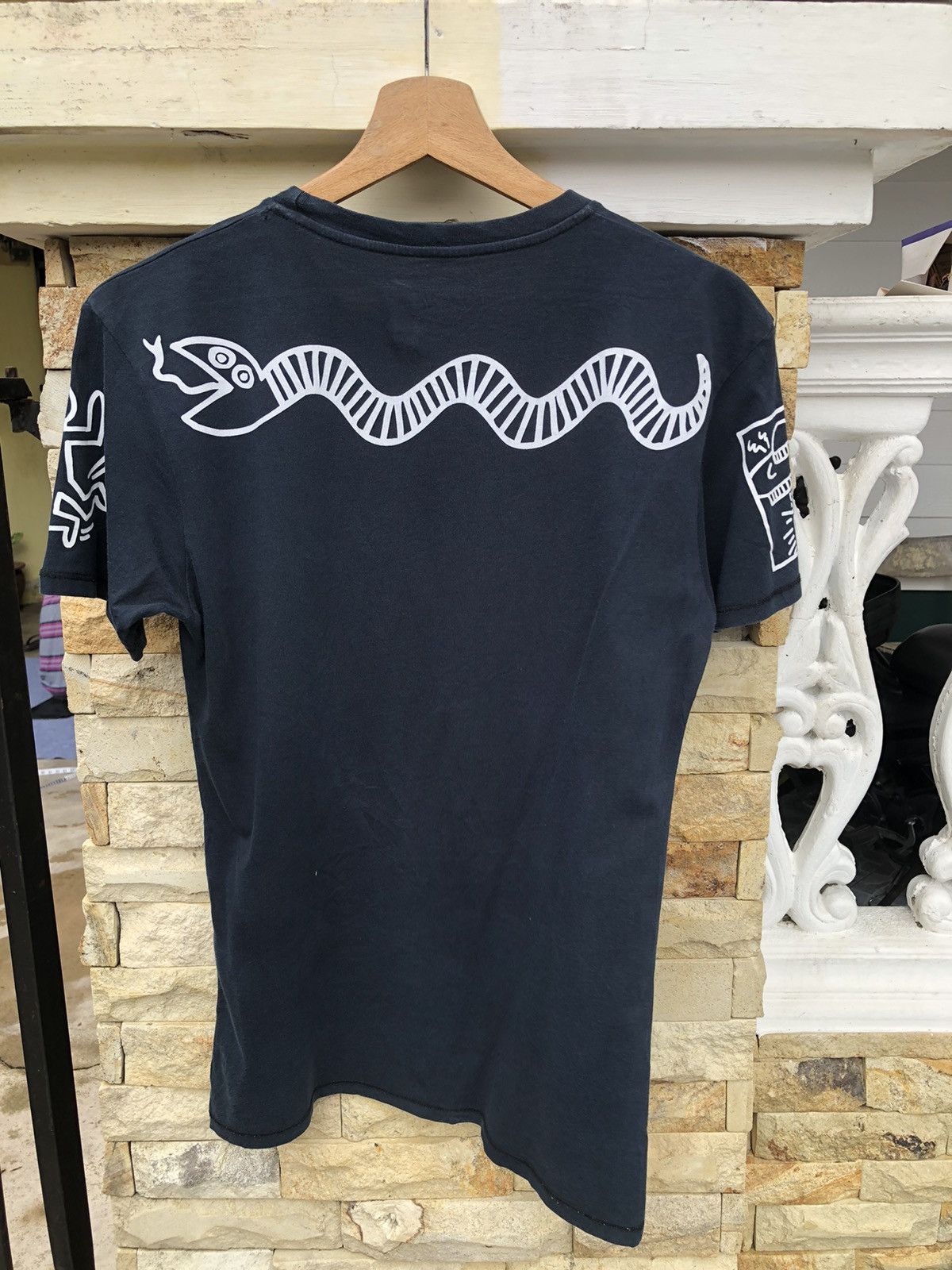 Keith Haring Last Drop🔥Keith Haring x Zara Snake T shirt Made In Portugal Size US S / EU 44-46 / 1 - 3 Thumbnail