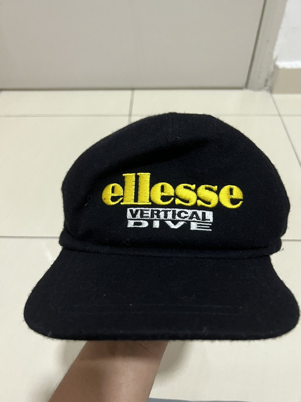 Ellesse Vertical Dive Hat