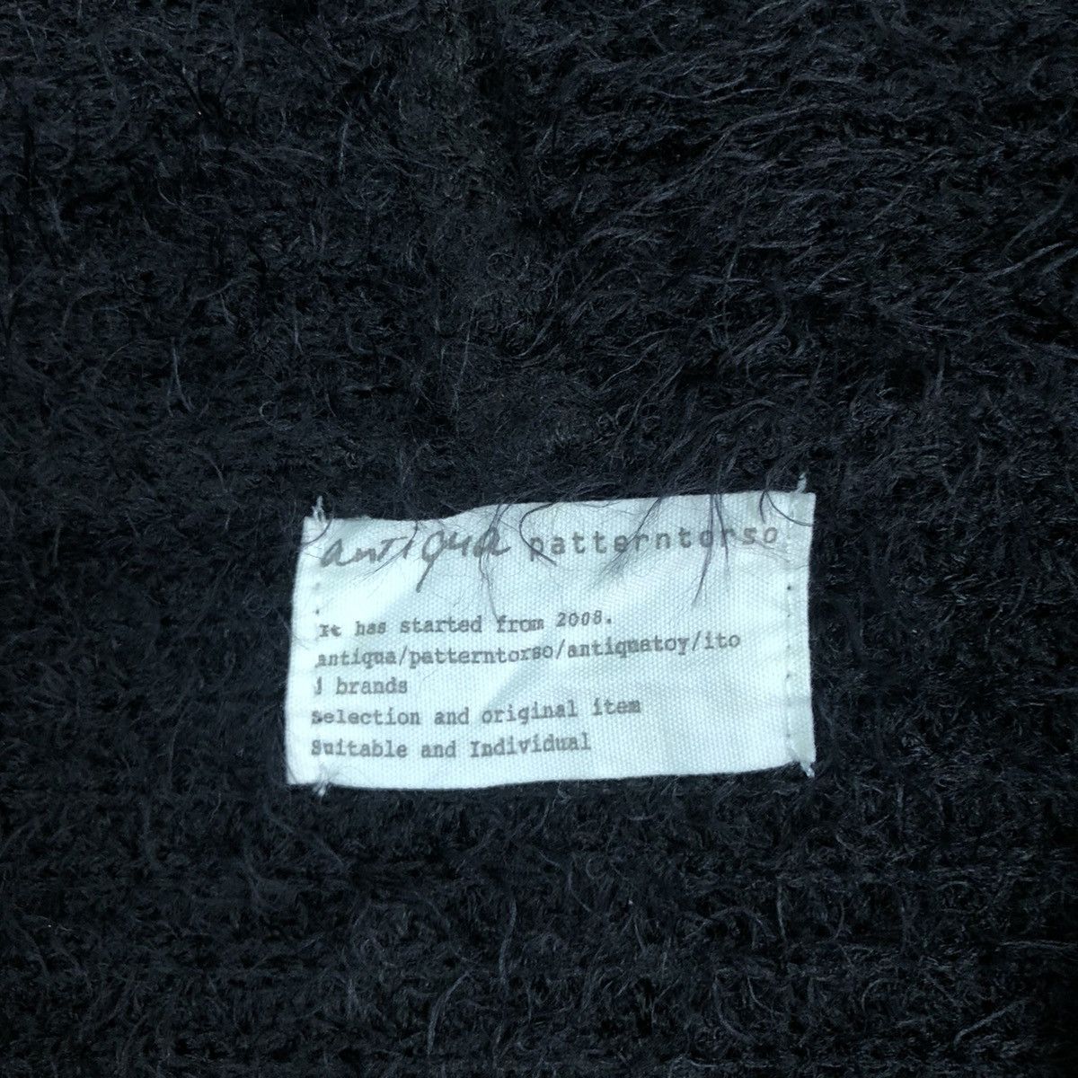 Japanese Brand Antique Patterntodso fur shaggy Black Mohair Knitwear #c380 Size US M / EU 48-50 / 2 - 6 Thumbnail