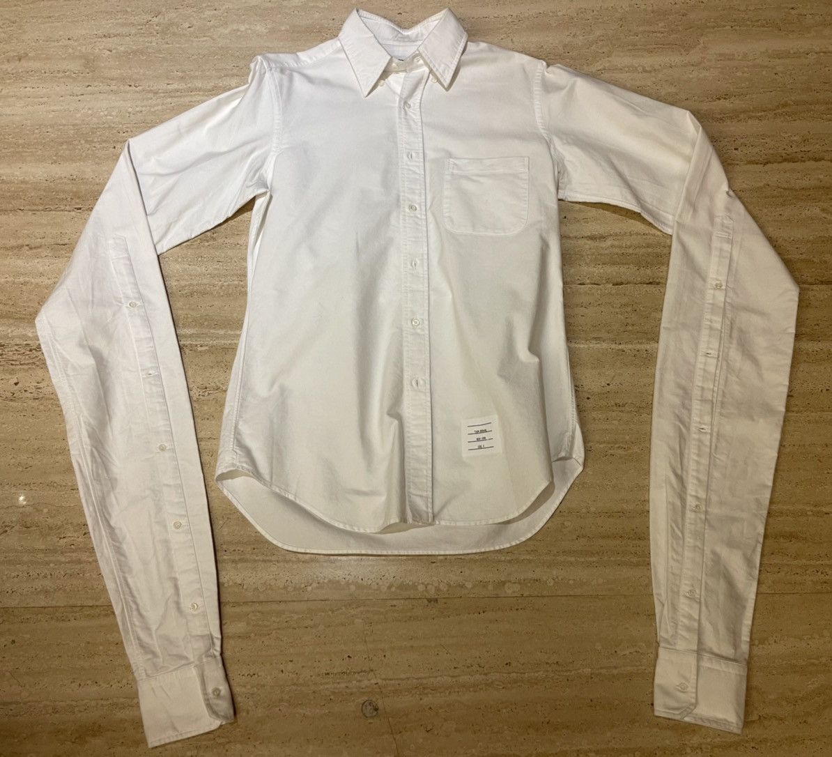 Button up extendo sleeves shirt