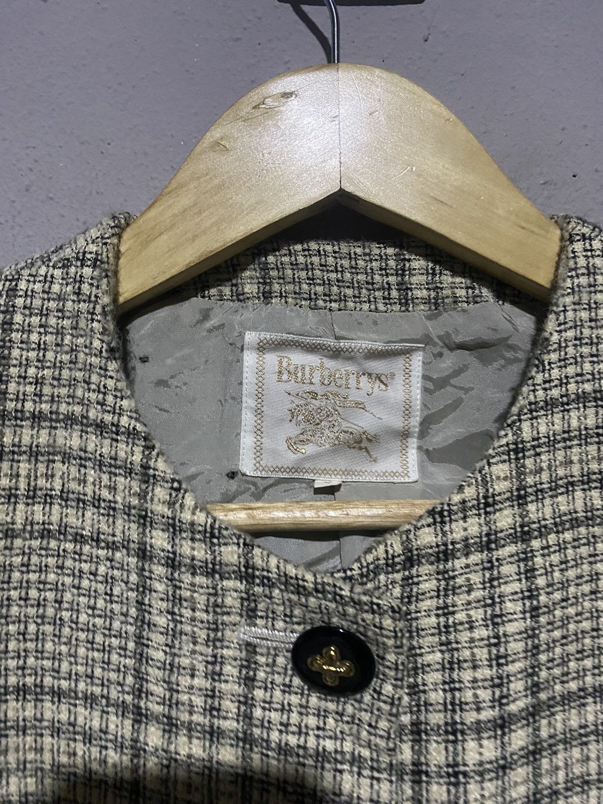 Burberry 🔥SALE🔥BURBERRY LIXURY STYLE Size S / US 4 / IT 40 - 7 Thumbnail