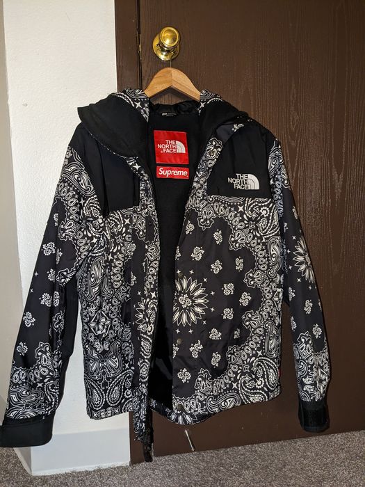 Supreme tnf paisley on sale