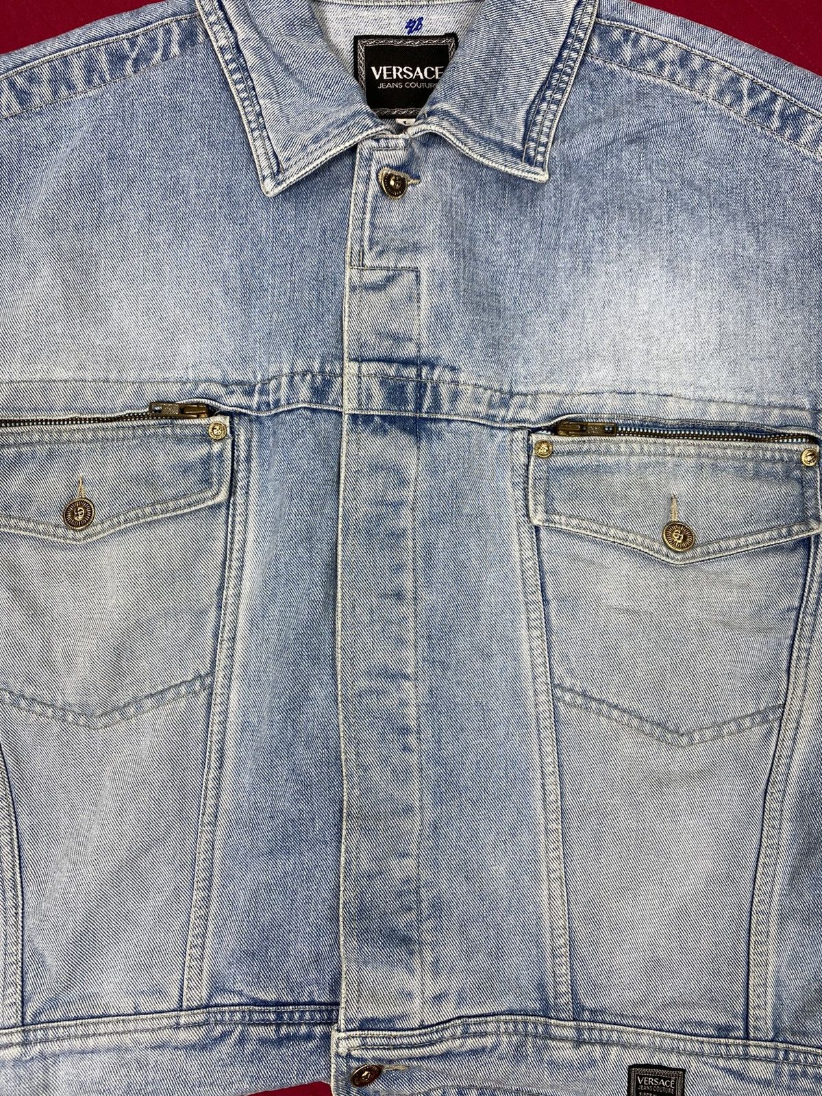 Versace Vintage Versace Jeans Couture Big Logo Denim Jacket. J069 Size US L / EU 52-54 / 3 - 3 Thumbnail