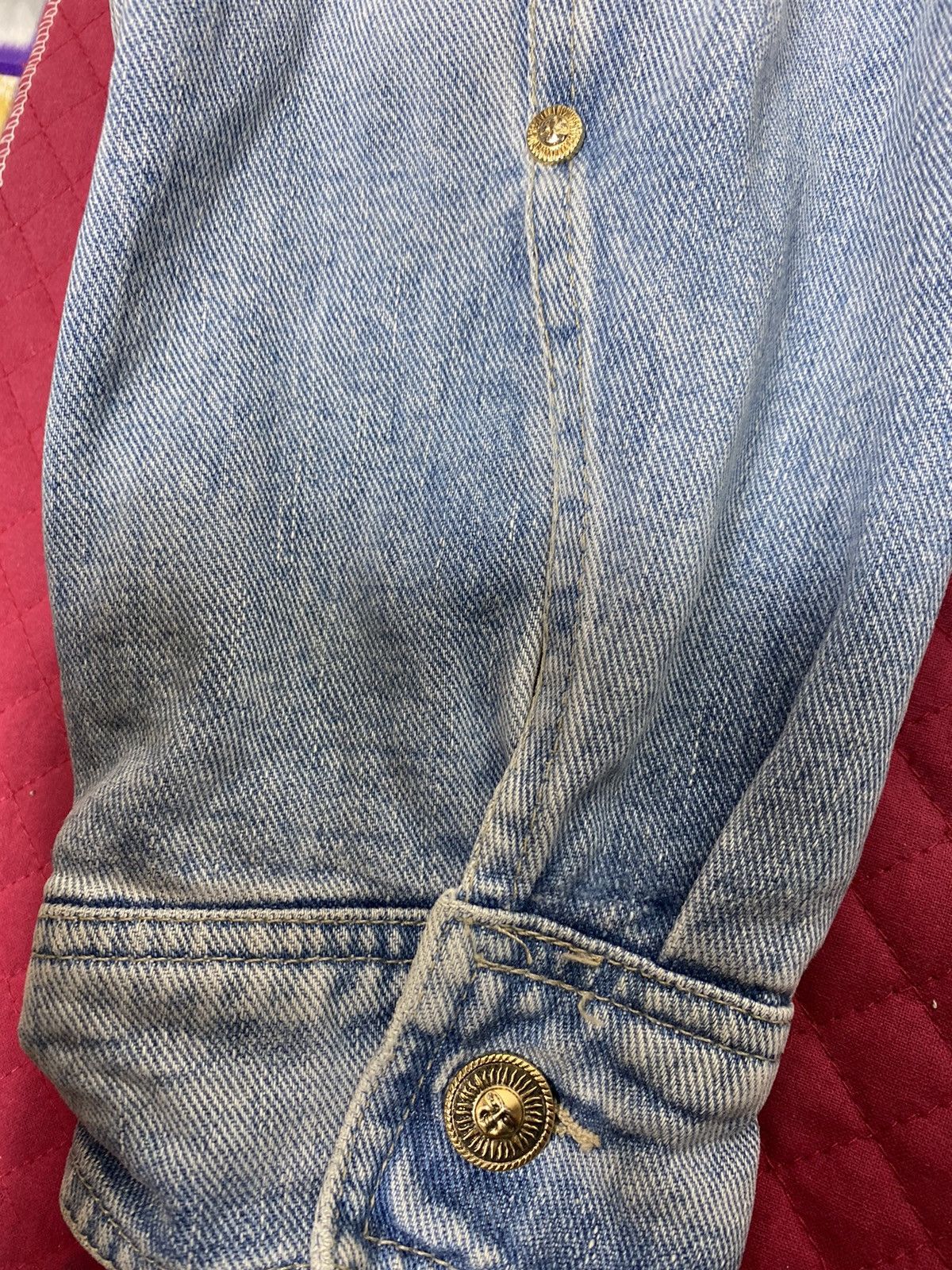 Versace Vintage Versace Jeans Couture Big Logo Denim Jacket. J069 Size US L / EU 52-54 / 3 - 7 Thumbnail