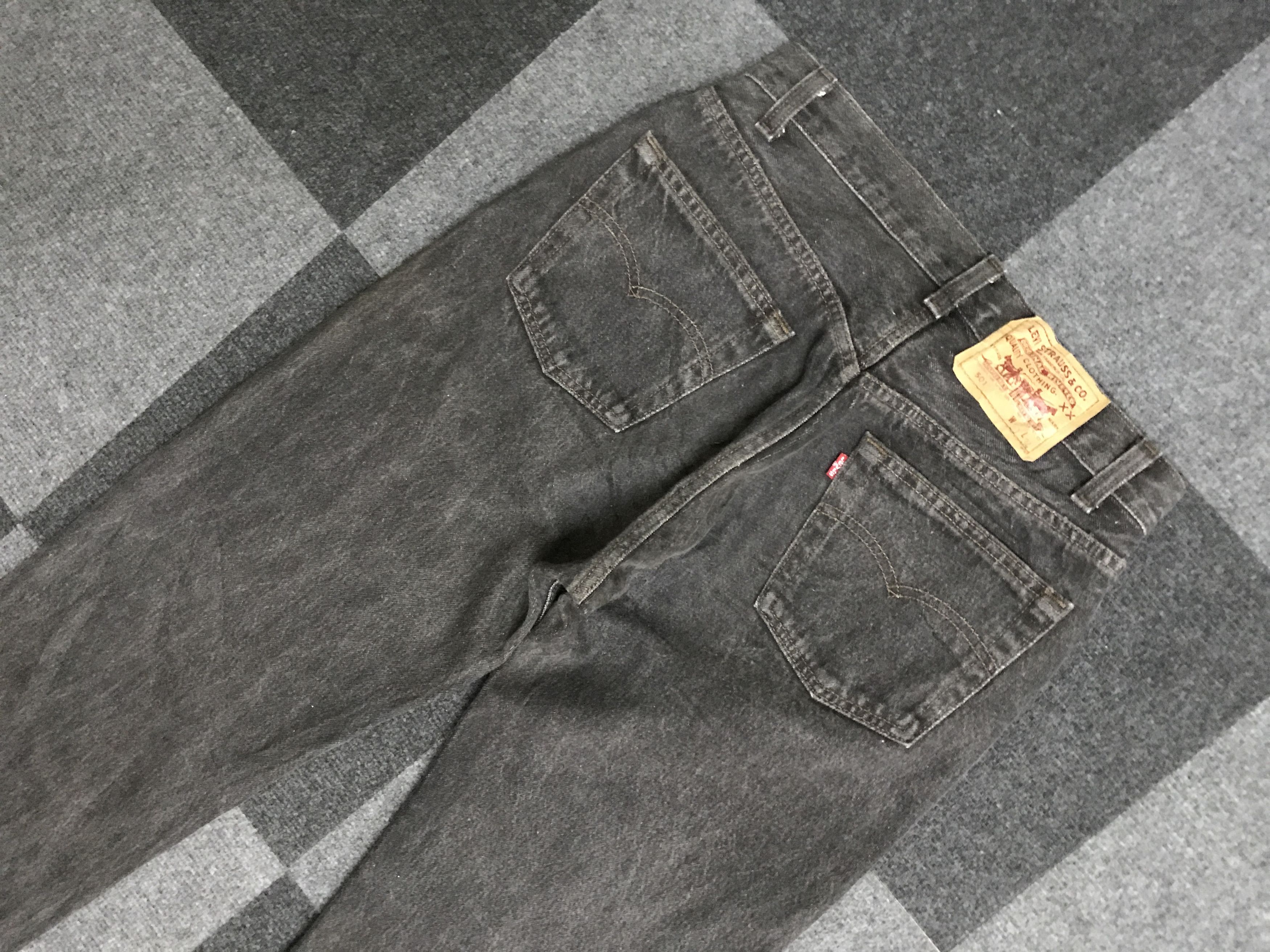 Levi's VLEV106 Vintage Levis 501 Black Jeans Size US 29 - 8 Thumbnail