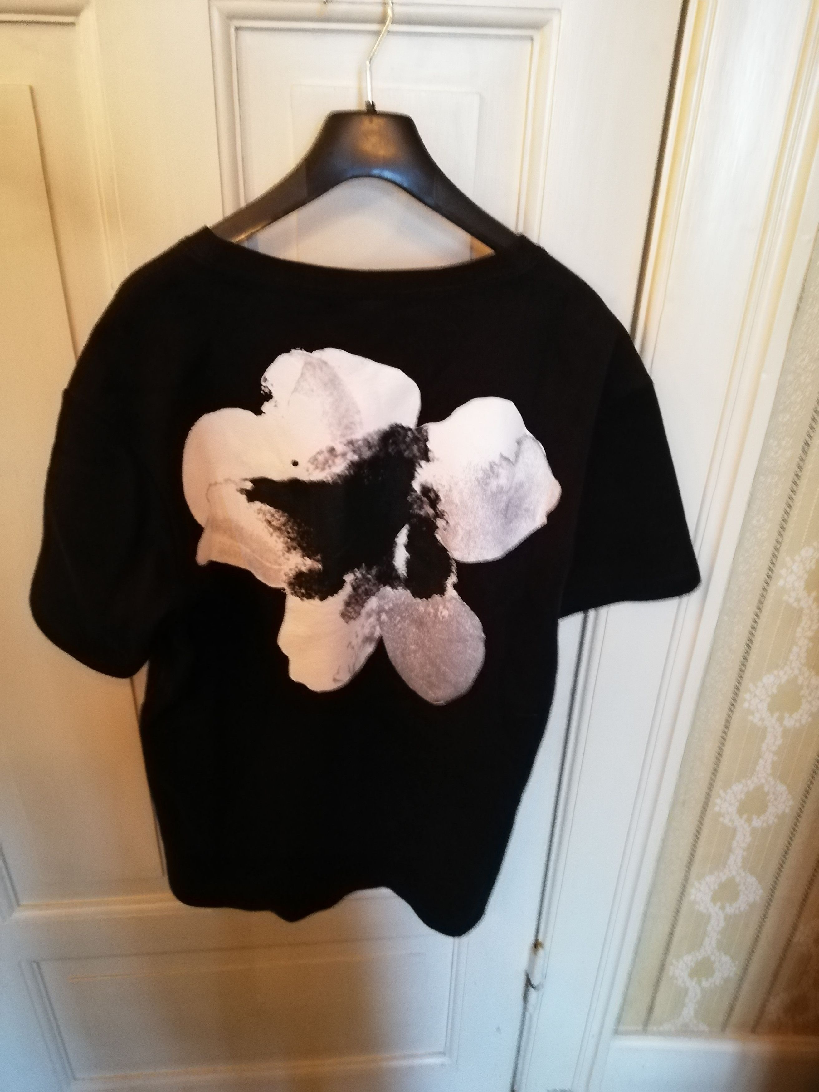 Other Thick neopreme flower jersey/sweater Size US L / EU 52-54 / 3 - 1 Thumbnail