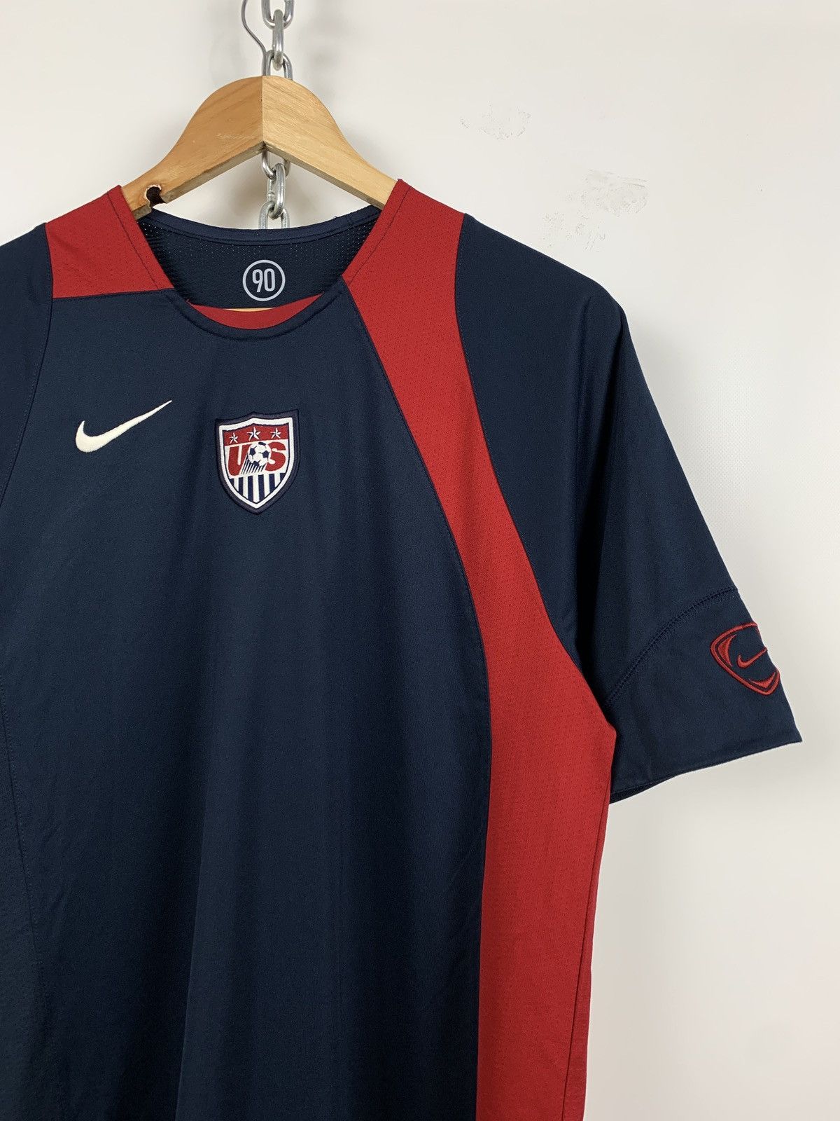 Nike 2004 Nike USA Team Away Kit Soccer Jersey Size US S / EU 44-46 / 1 - 4 Thumbnail