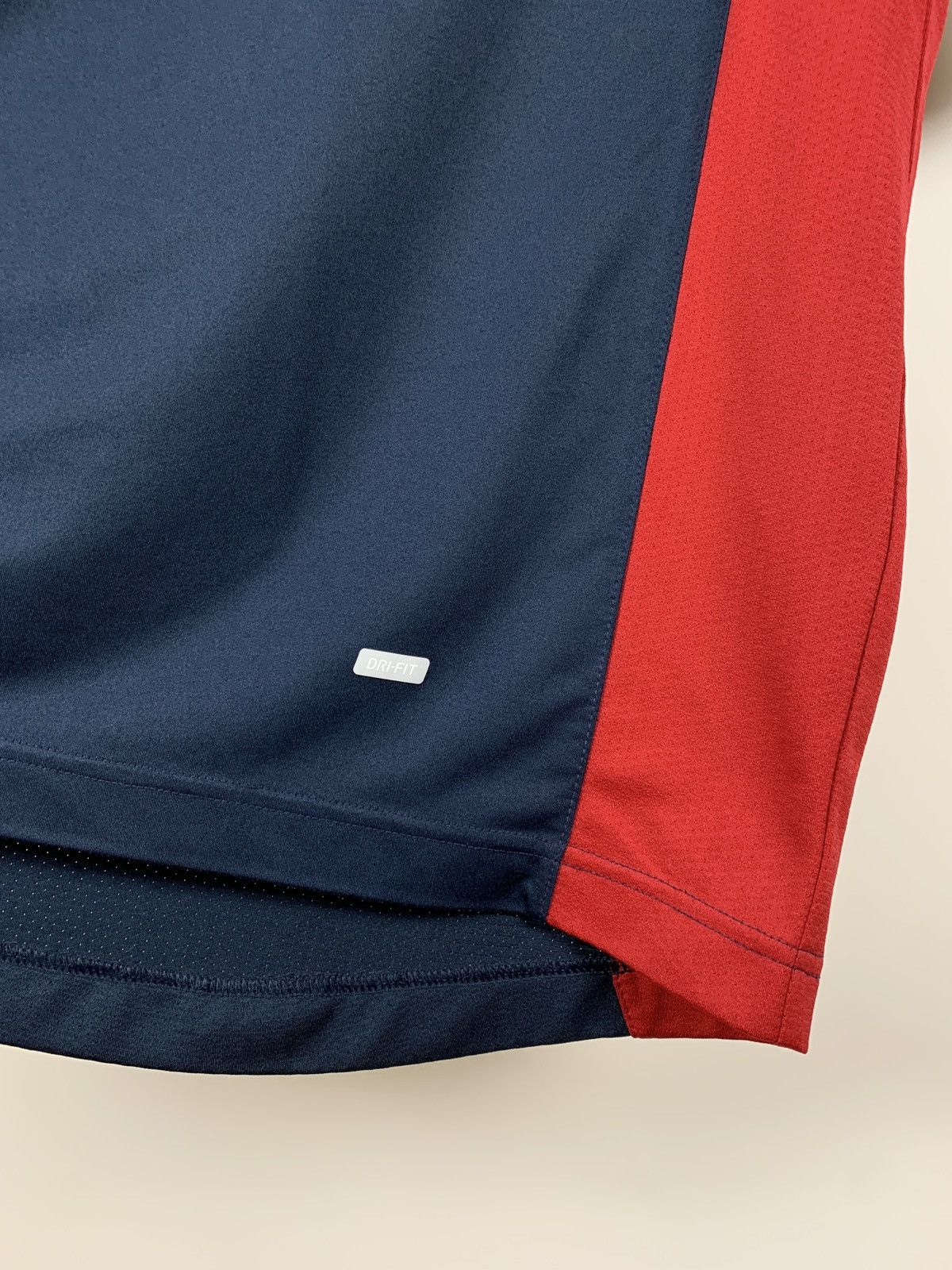 Nike 2004 Nike USA Team Away Kit Soccer Jersey Size US S / EU 44-46 / 1 - 9 Thumbnail